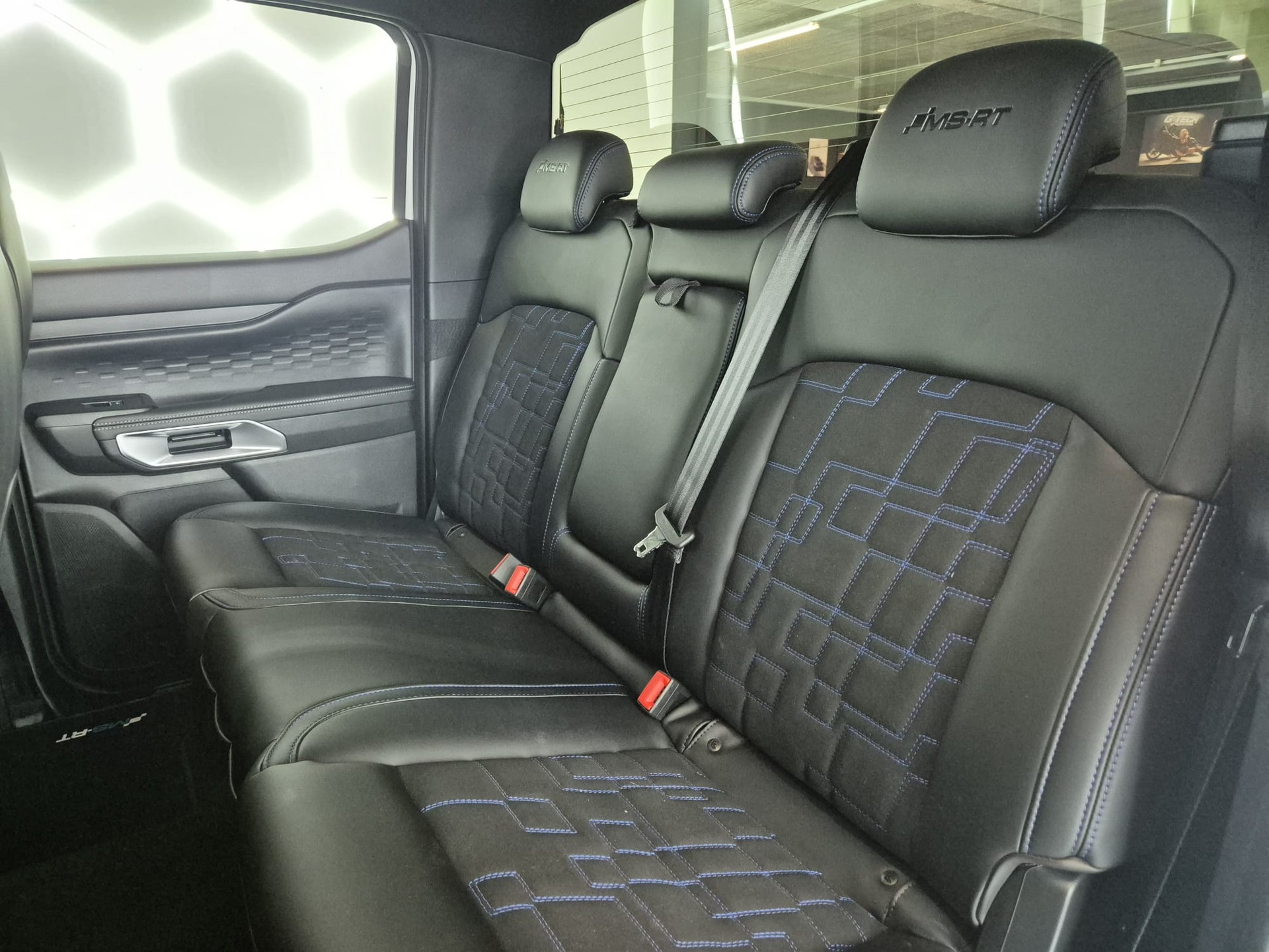 FORD Ranger MS-RT 3.0 Eco Blue e-4WD Automat-image-16