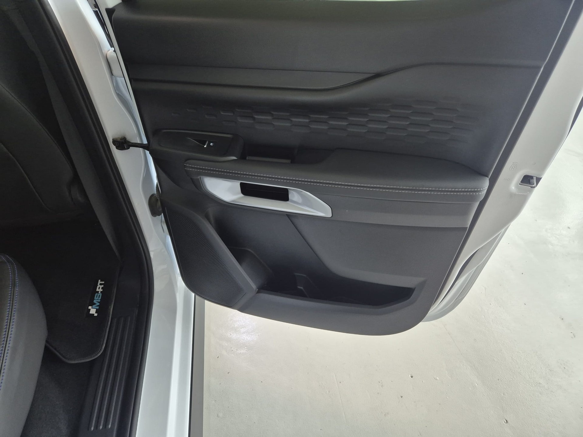 FORD Ranger MS-RT 3.0 Eco Blue e-4WD Automat-image-21