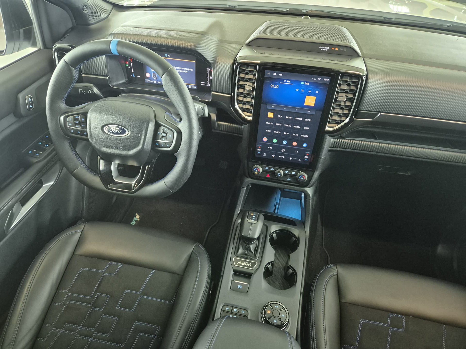 FORD Ranger MS-RT 3.0 Eco Blue e-4WD Automat-image-27