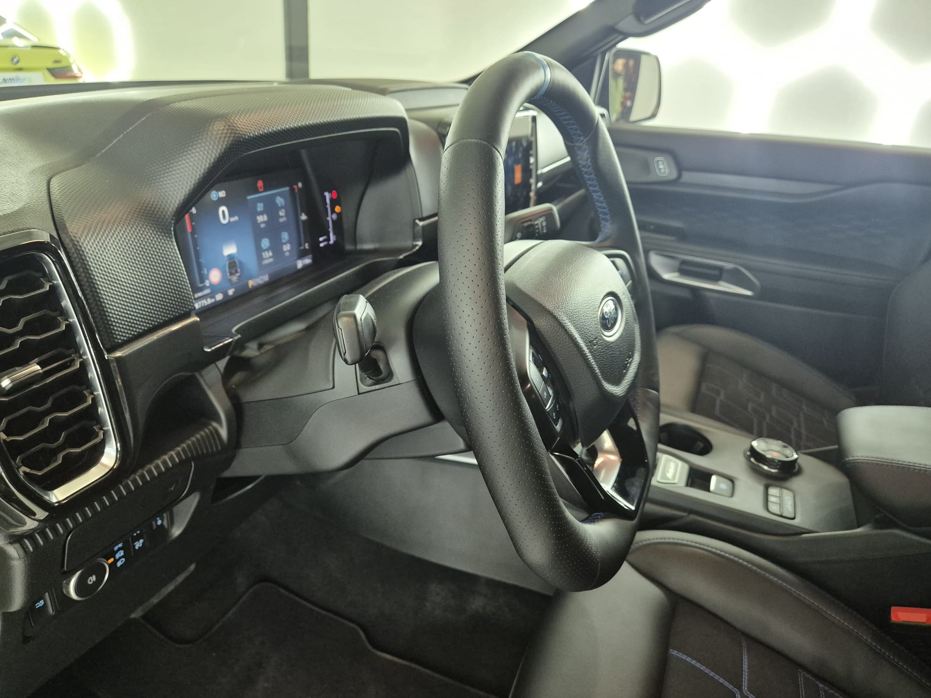 FORD Ranger MS-RT 3.0 Eco Blue e-4WD Automat-image-28