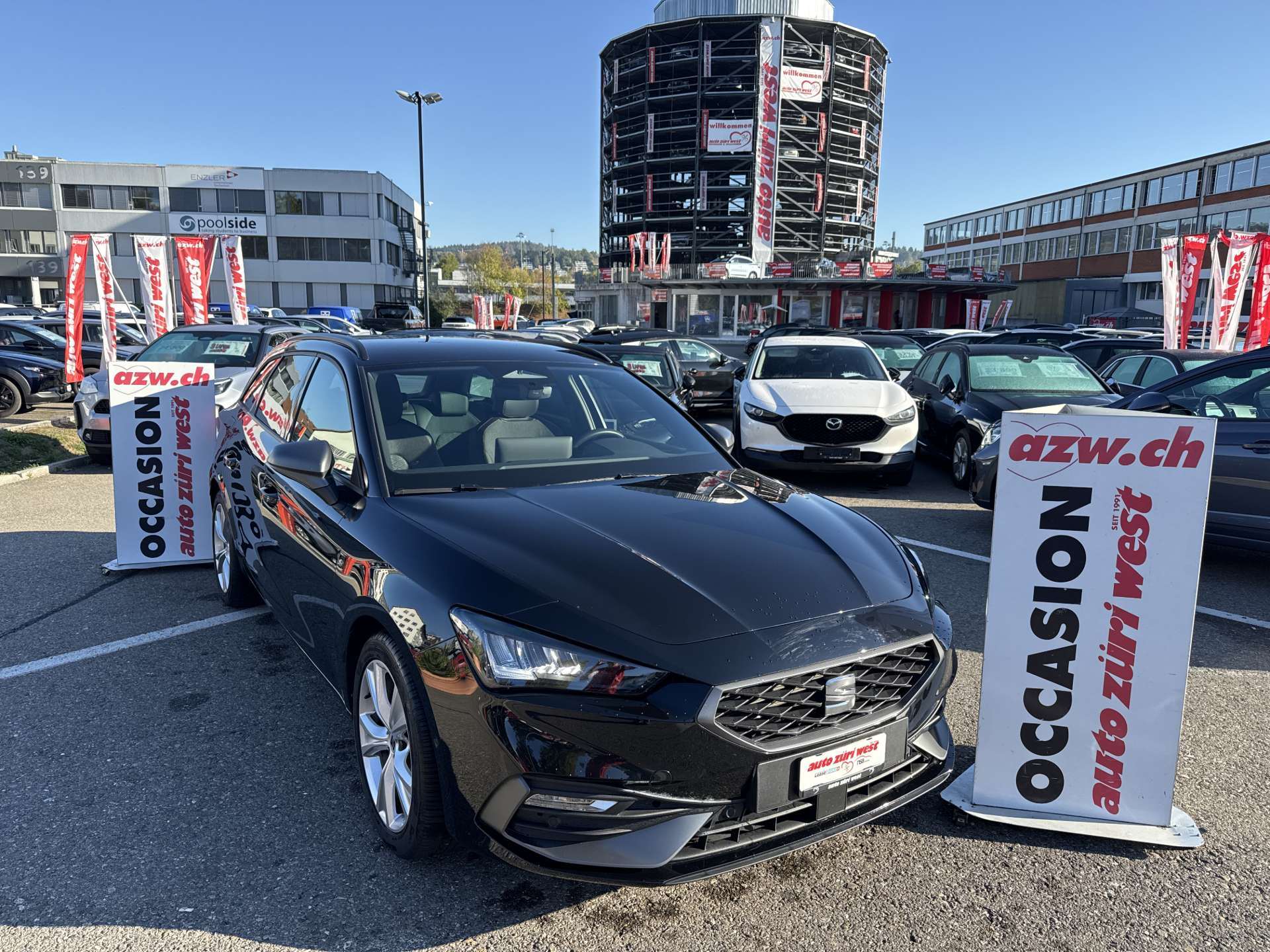SEAT Leon ST 2.0 TDi EVO FR DSG-Automat-image-0