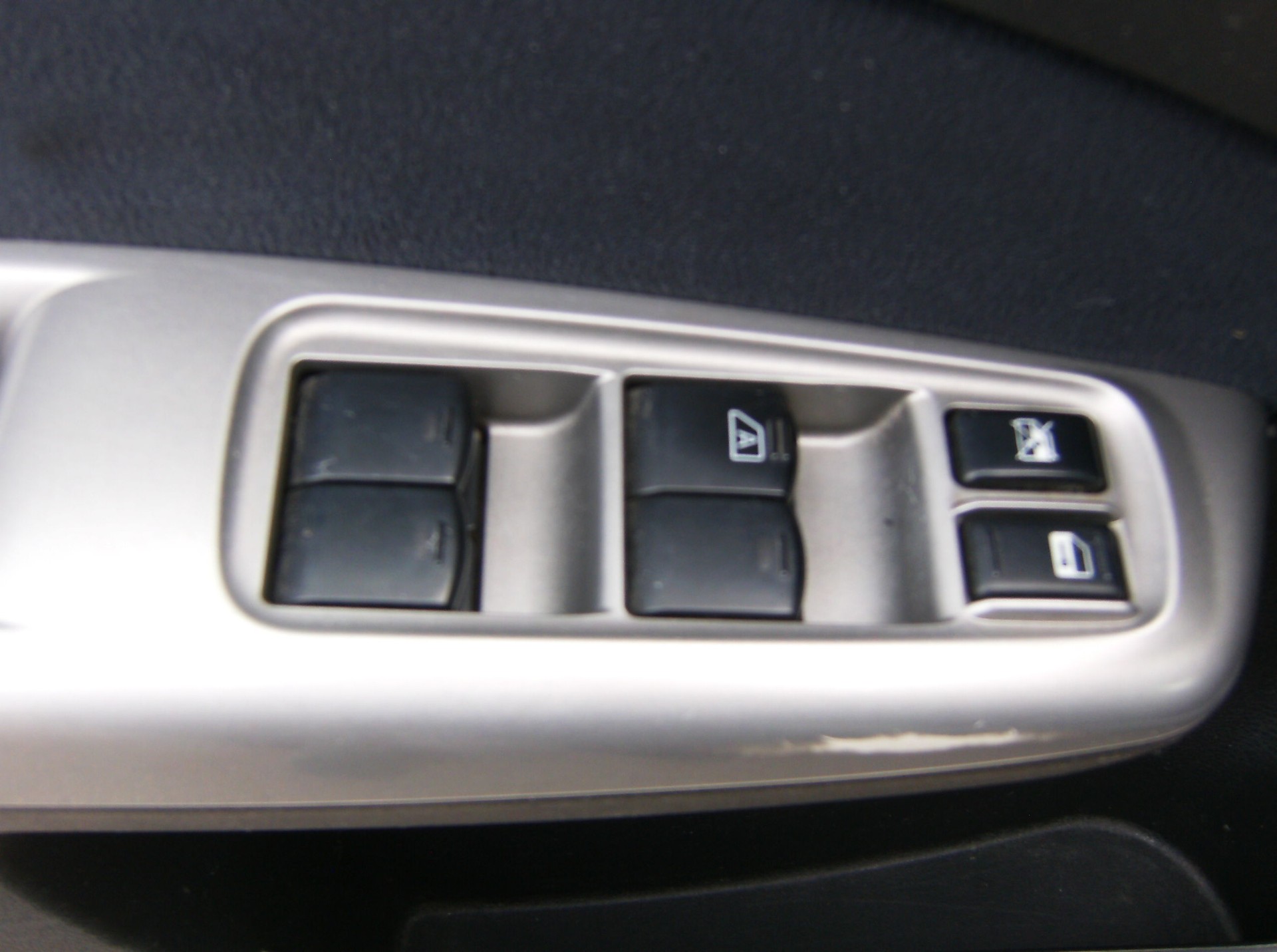 SUBARU Forester 2.0D XS Comfort-image-8