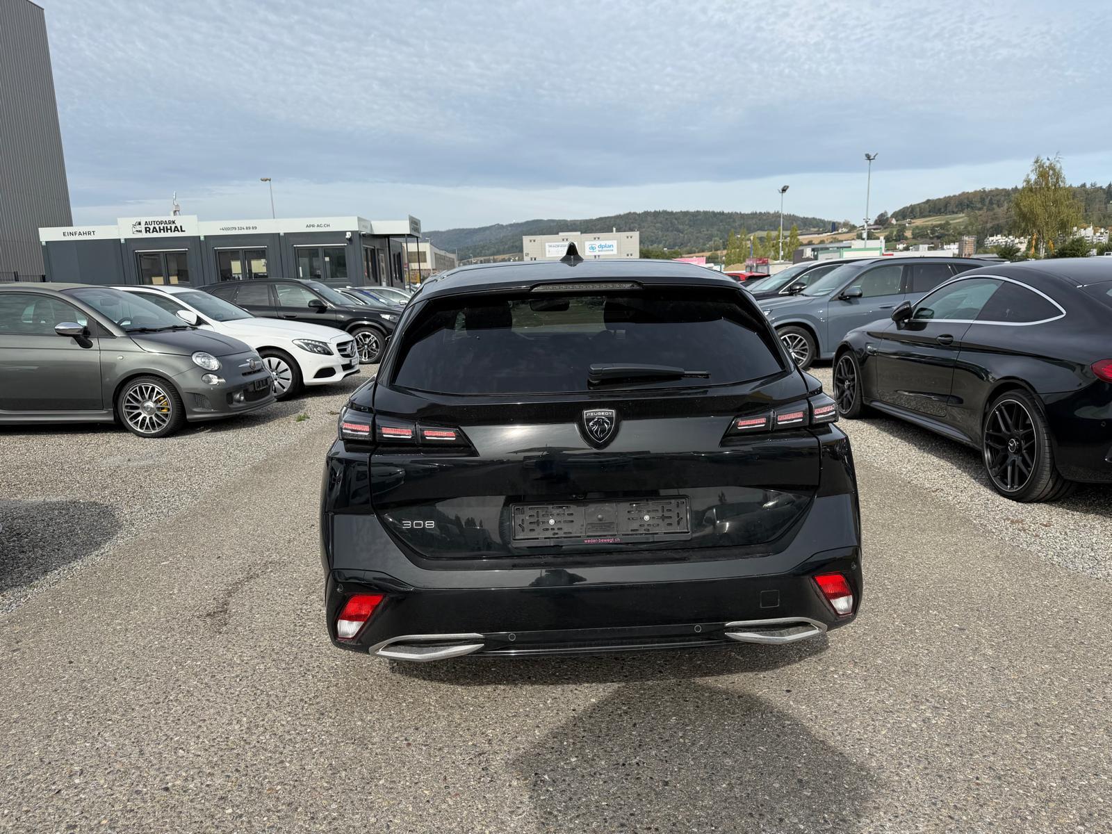 PEUGEOT 308 SW 1.2 PureTech Allure-image-4