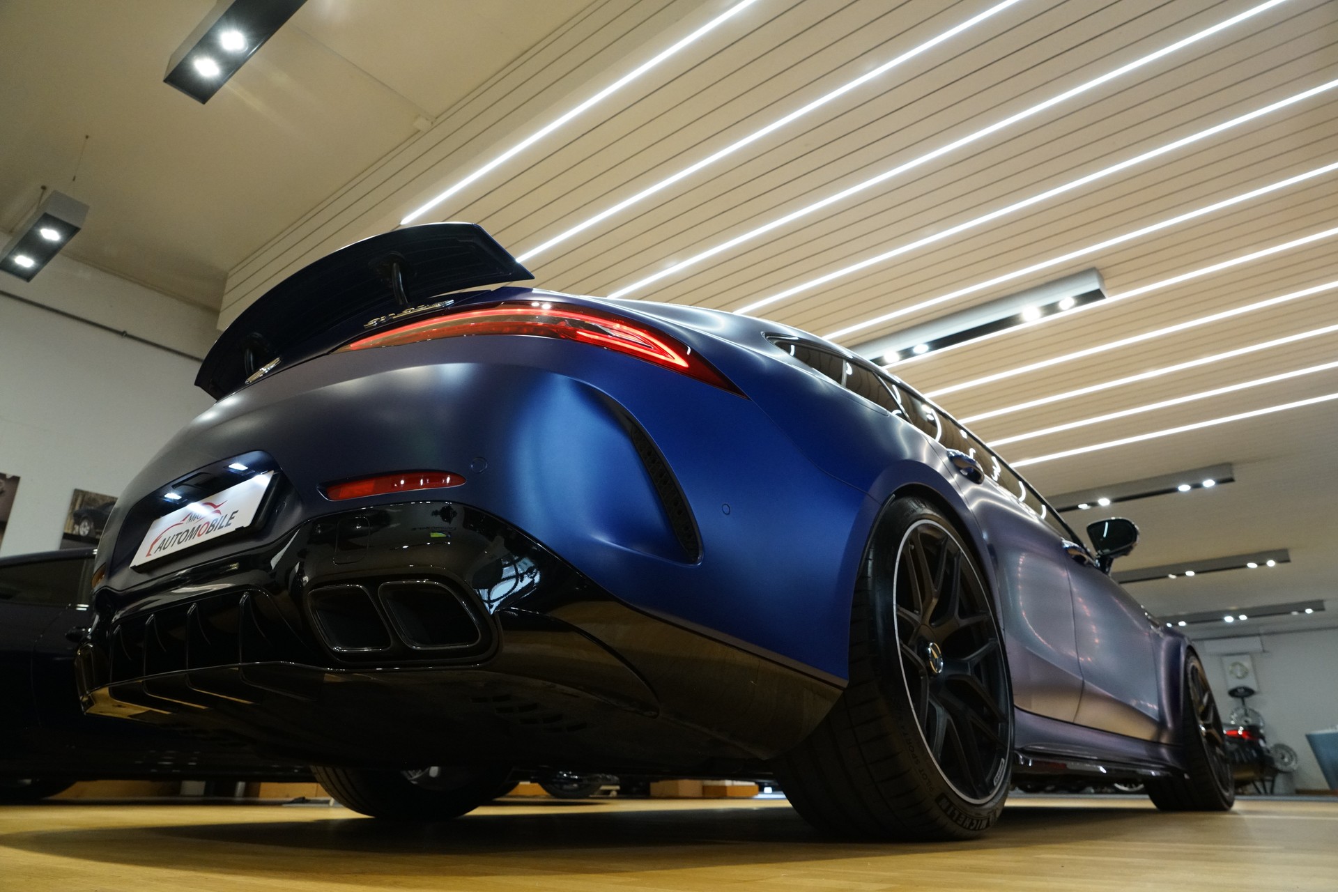 MERCEDES-BENZ AMG GT 4 63 S 4Matic+ Speedshift MCT-image-8