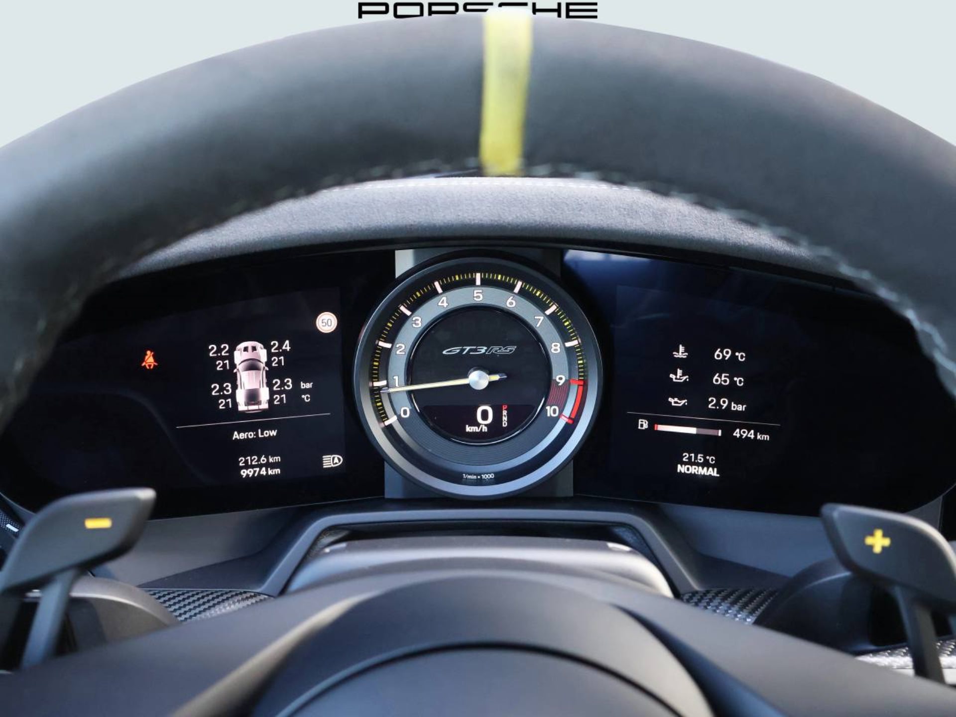 PORSCHE 911 GT3 RS-image-15