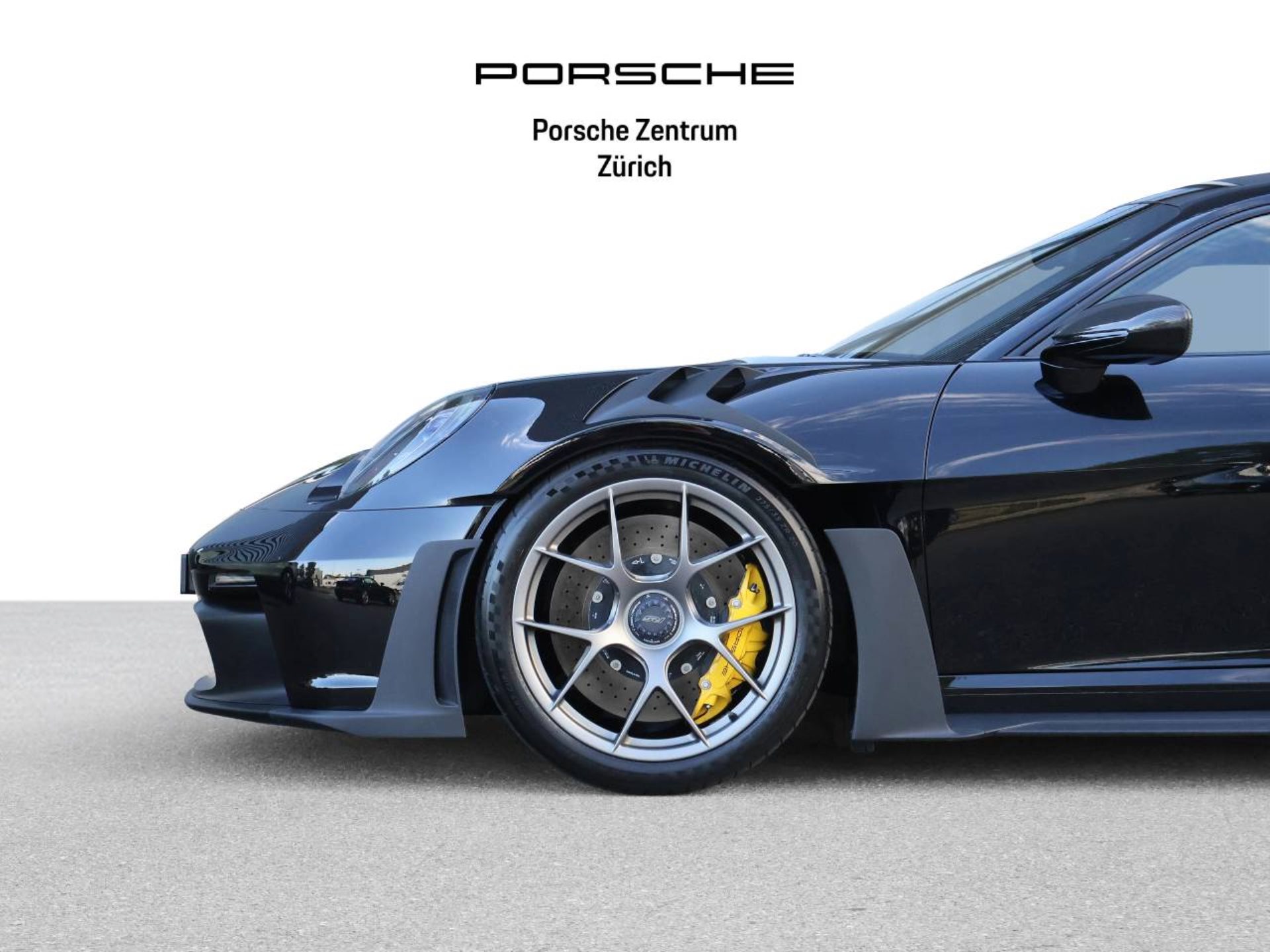 PORSCHE 911 GT3 RS-image-10
