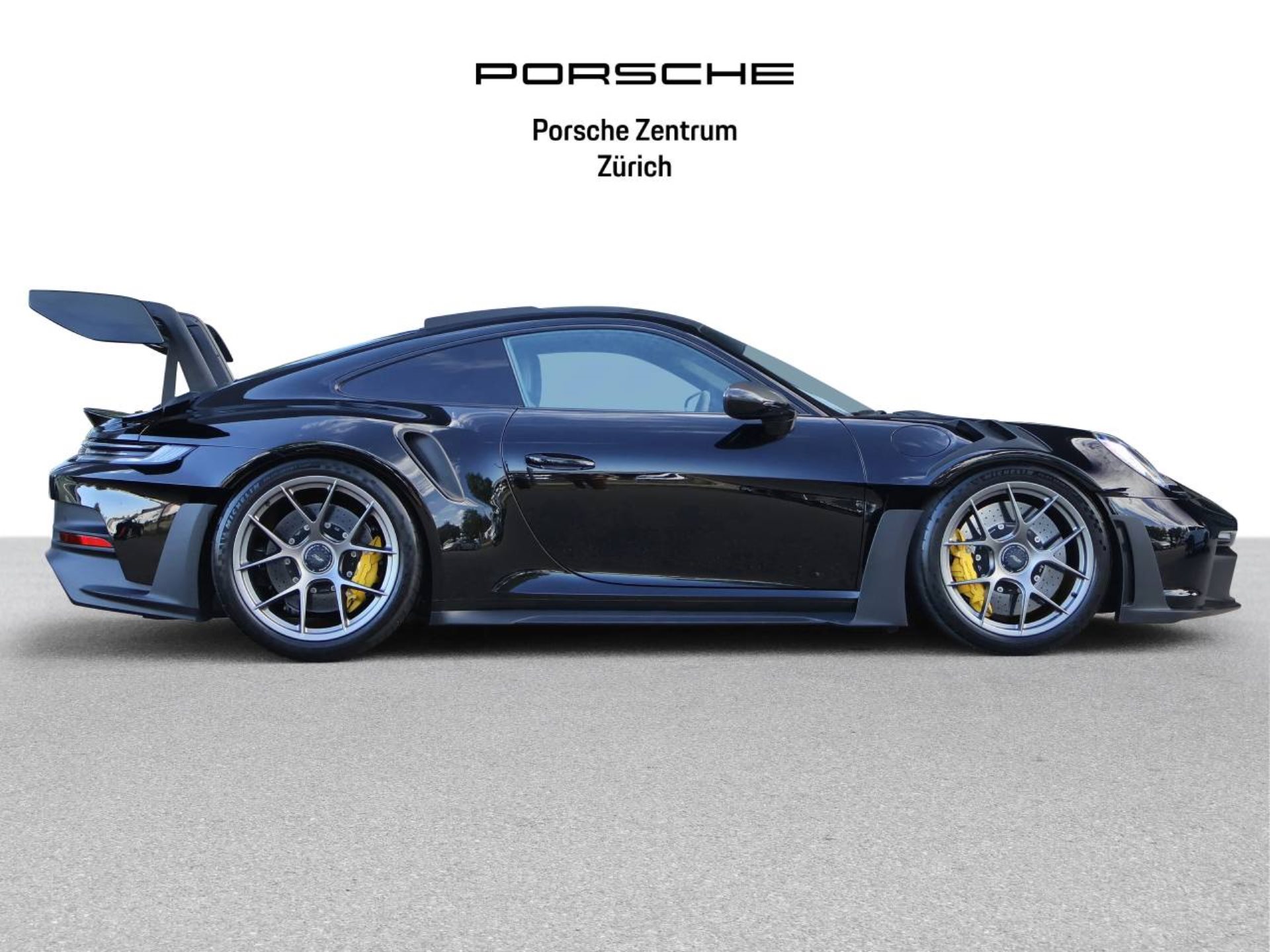 PORSCHE 911 GT3 RS-image-6