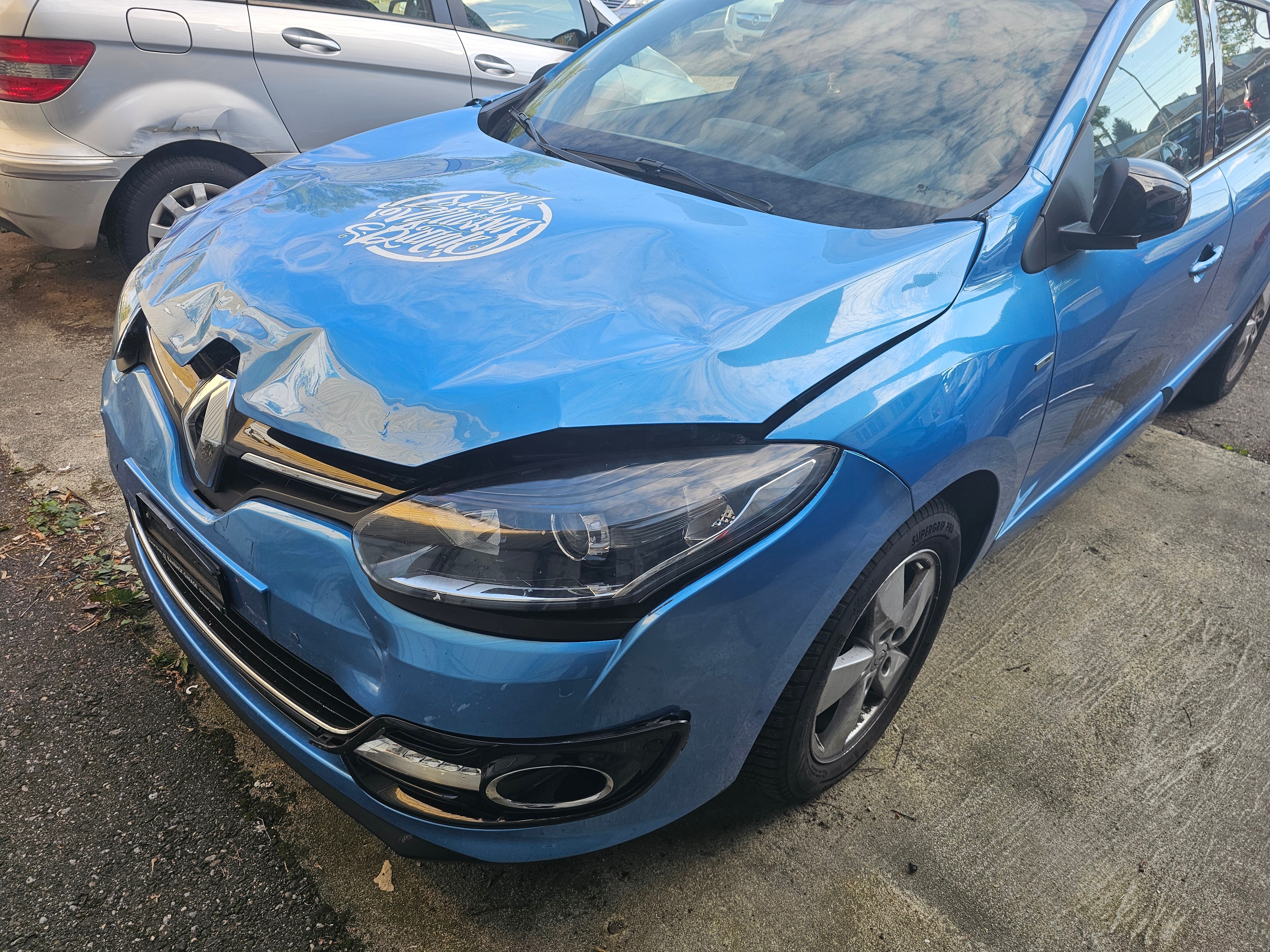 Car photo