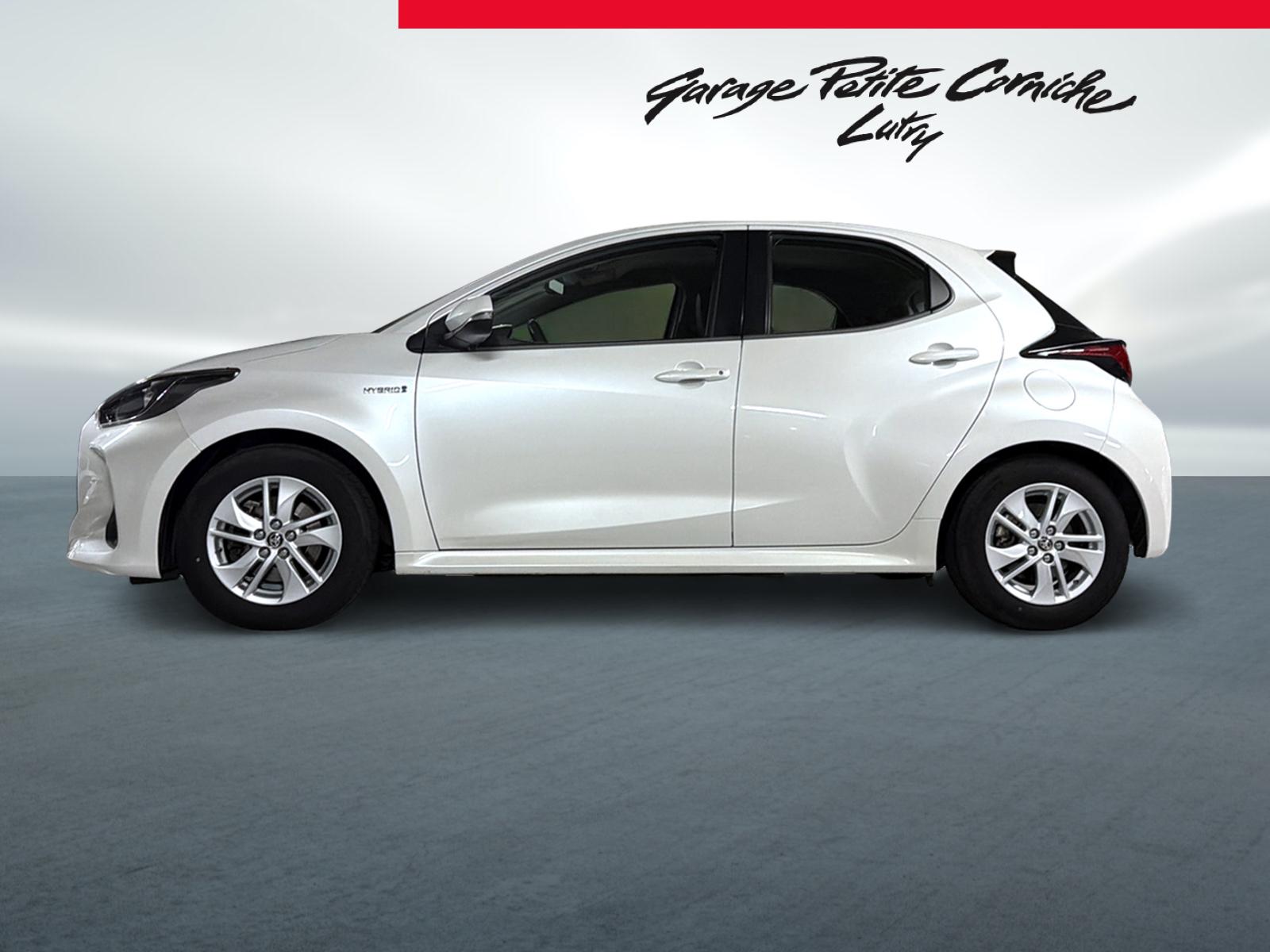 TOYOTA Yaris 1.5 VVT-i HSD Trend-image-3