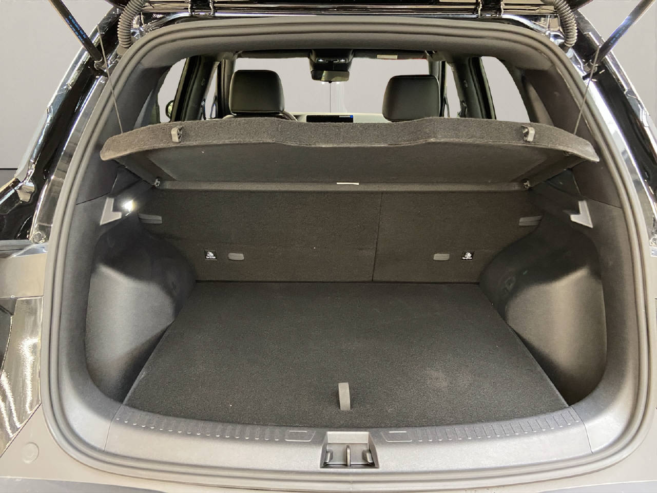 BYD Atto 2 DM-i Boost-image-12