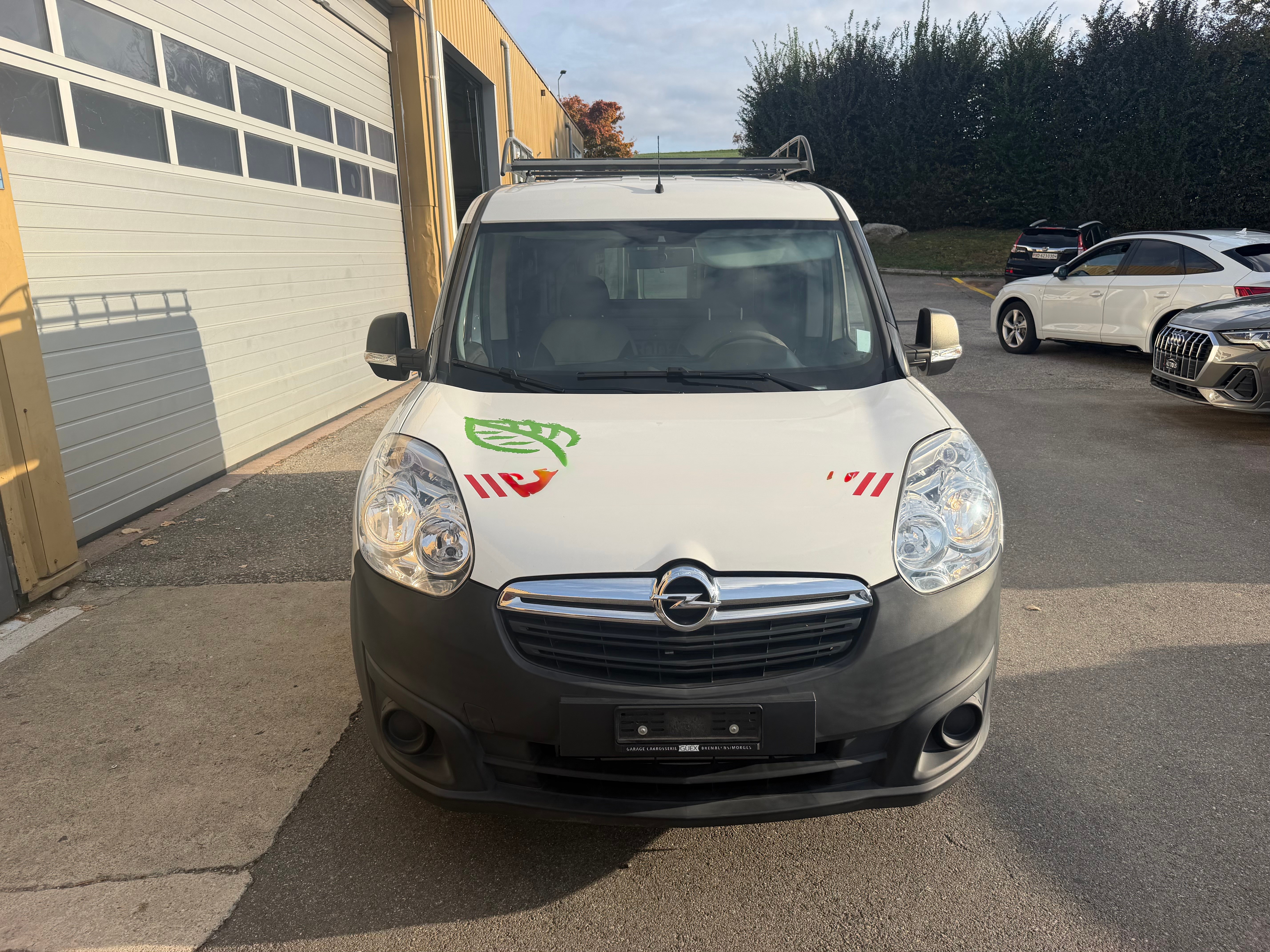 Car photo