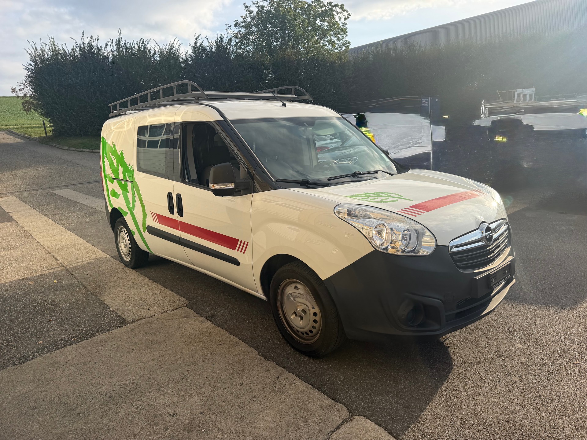 OPEL Combo 1.4 CNG Turbo ecoFLEX 2.4 L2H1-image-1