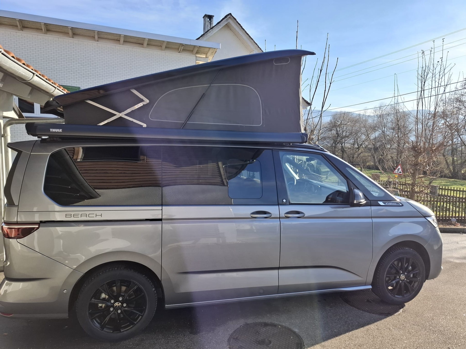 VW California 2.0 TSI Beach Camper Liberty-image-4