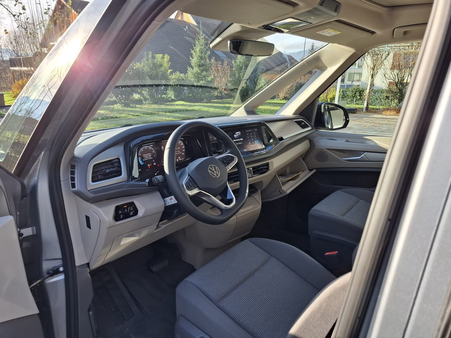 VW California 2.0 TSI Beach Camper Liberty-image-10