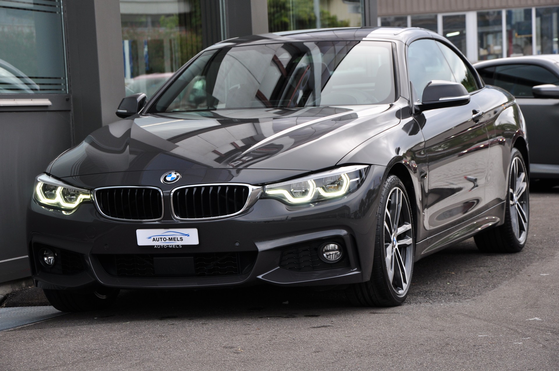 BMW 440i Cabriolet xDrive Steptronic M Sport-showroom-element-3