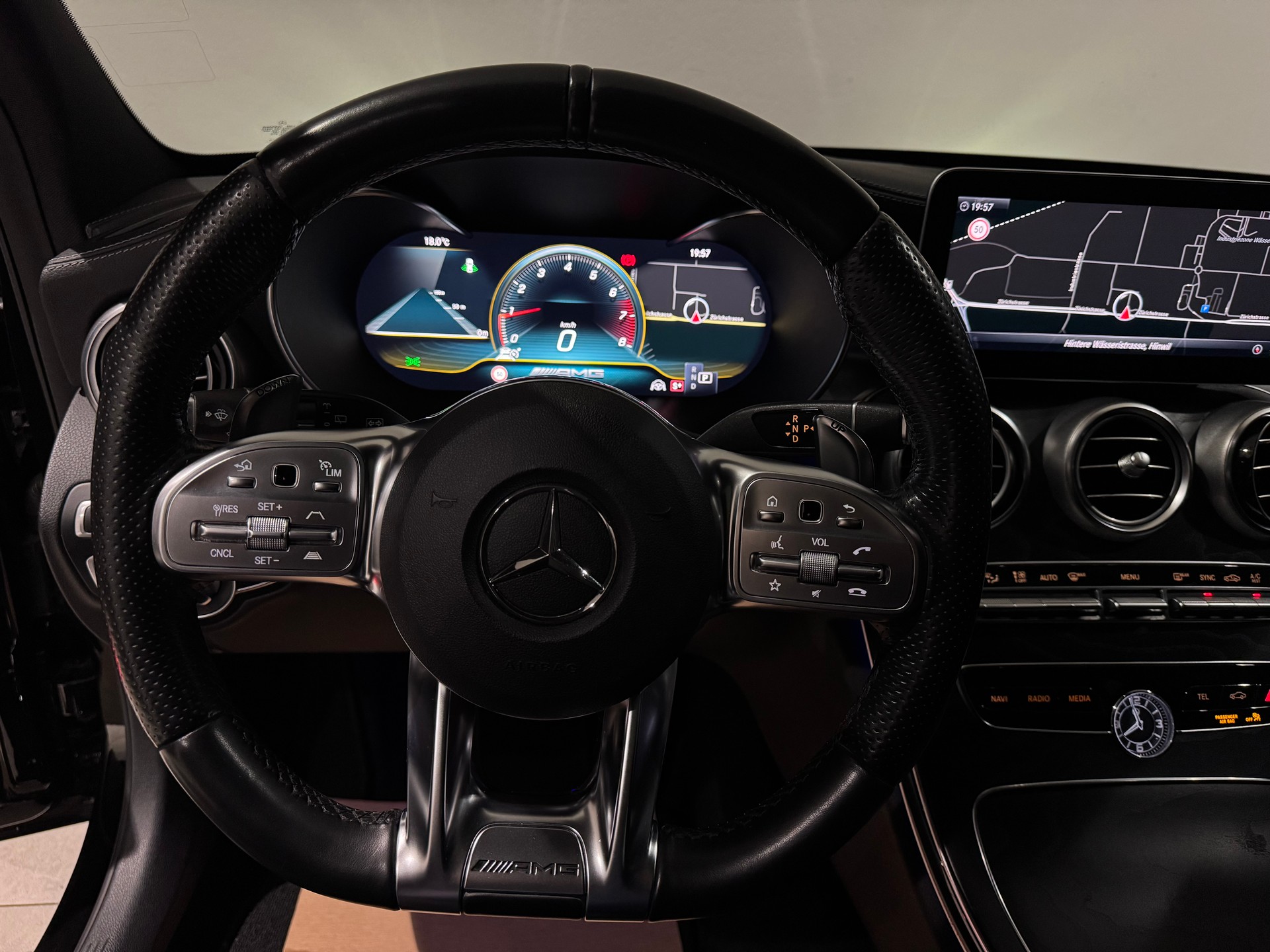 MERCEDES-BENZ C 43 AMG 4Matic 9G-Tronic | CH | Gratis Service |-image-22