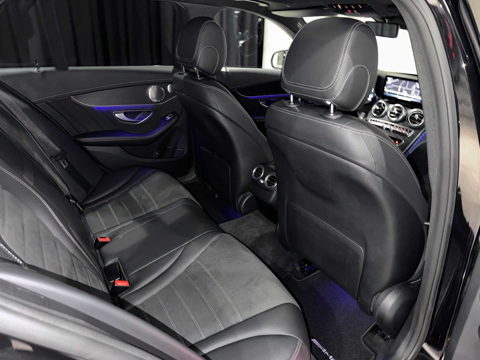 MERCEDES-BENZ C 43 AMG 4Matic 9G-Tronic | CH | Gratis Service |-image-21