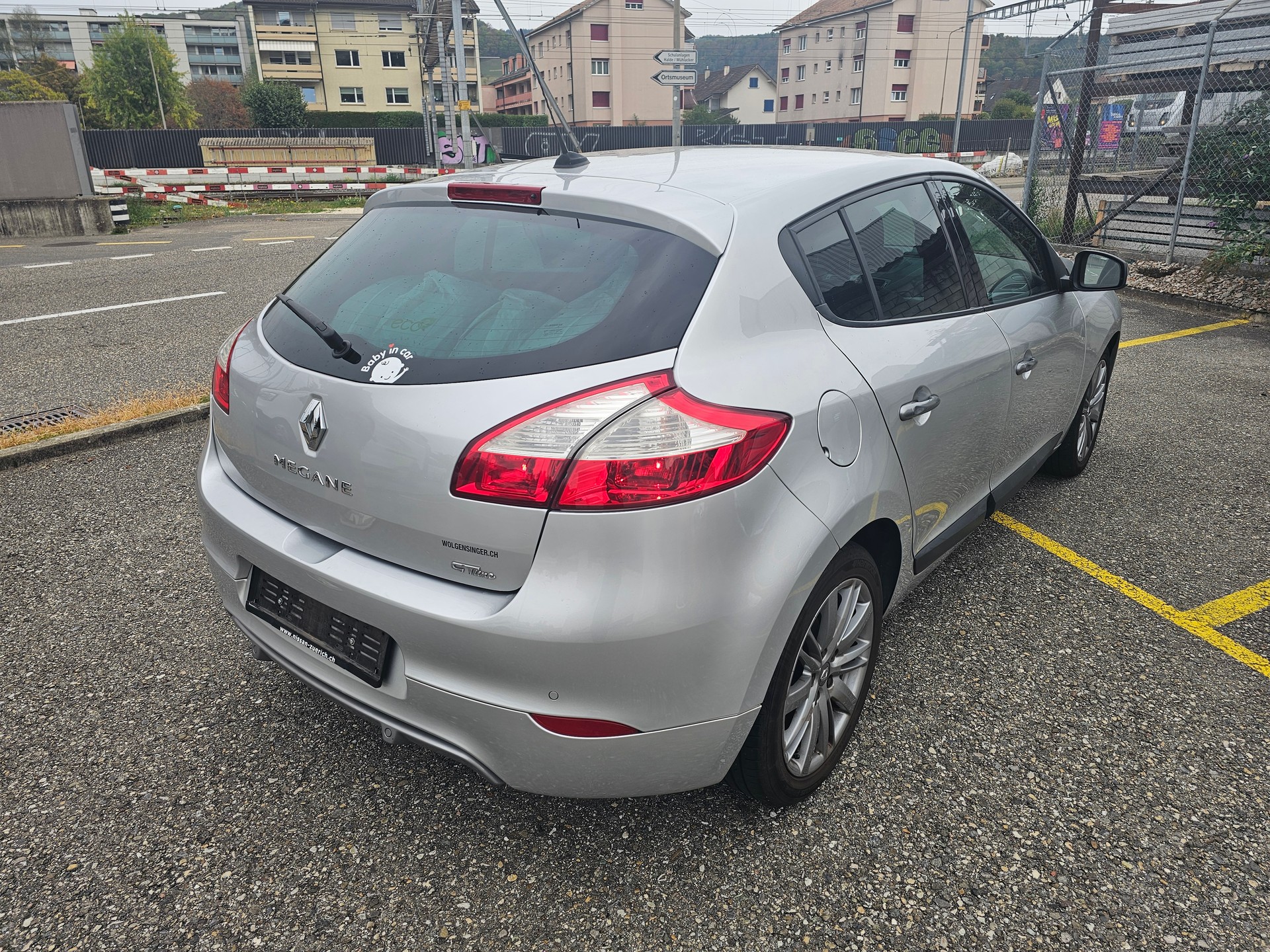 RENAULT Mégane 1.5 dCi Bose EDC-image-3