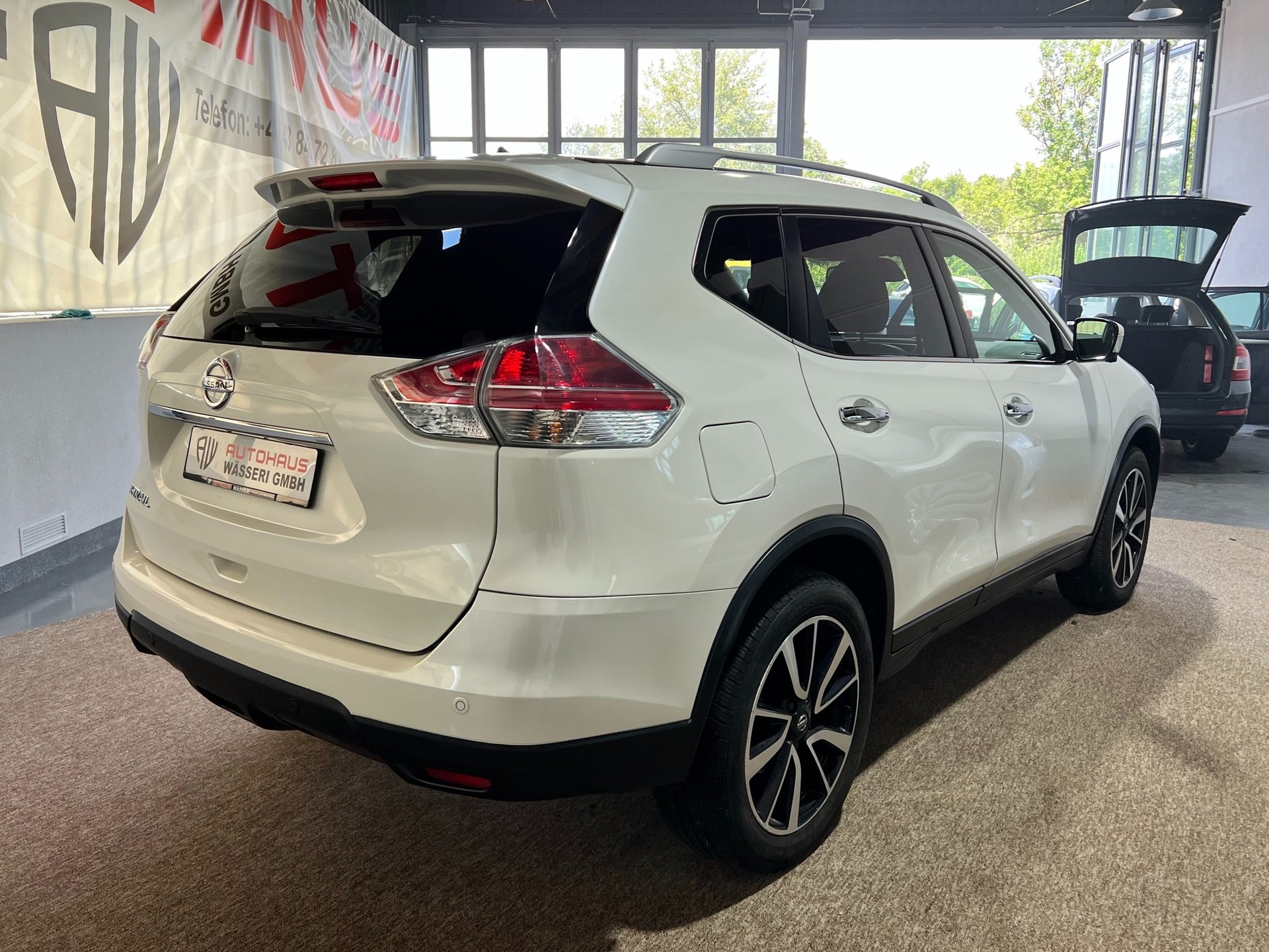 NISSAN X-Trail 2.0 dCi N-Vision Xtronic CVT ALL-MODE 4x4-image-2