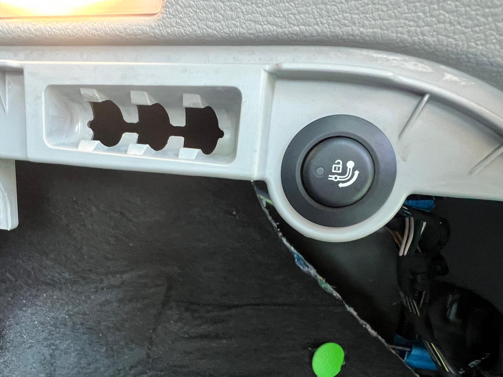 BMW X3 xDrive 28i Steptronic-image-12