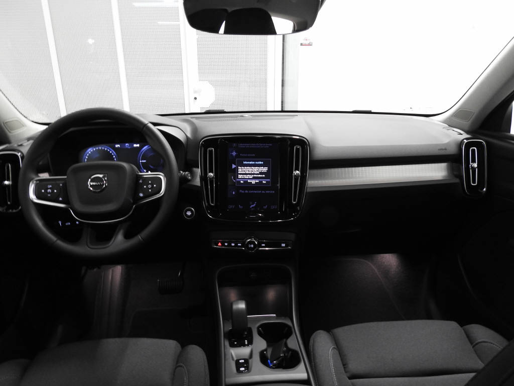 VOLVO XC40 1.5 T4 PiH Inscription Expression-image-10