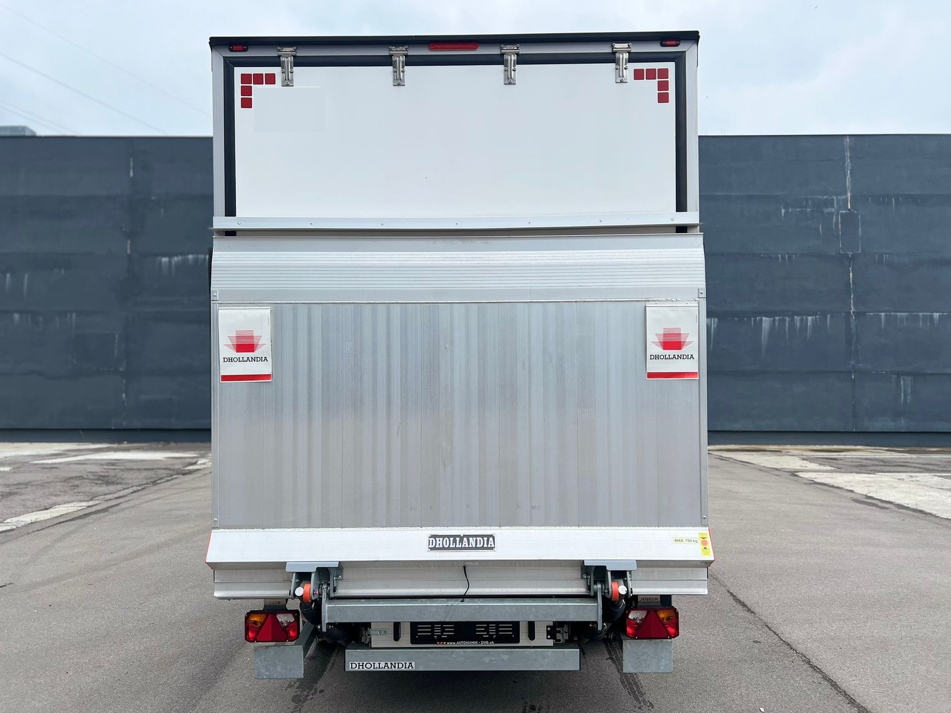 ACKERMANN 3.5T Kasten mit Hebebühne und Durchladesystem-showroom-element-2