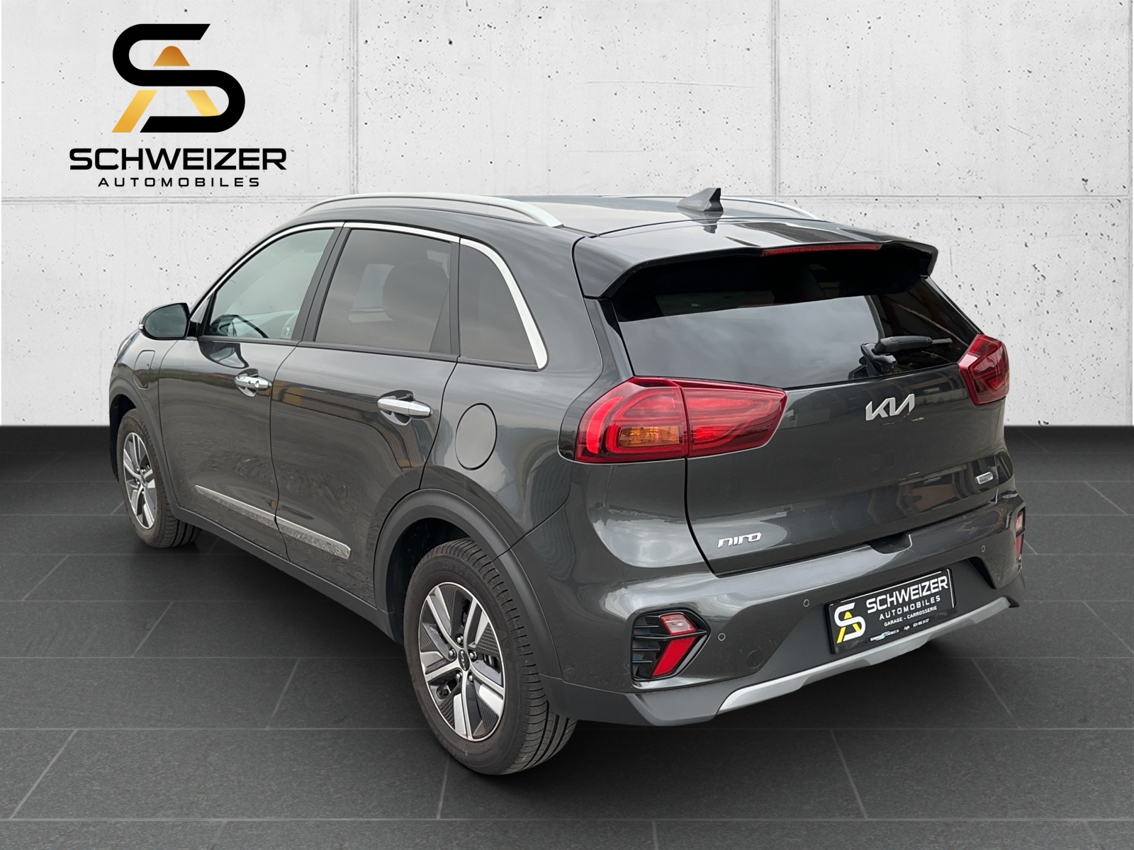 KIA Niro 1.6GDi Plug-in Hybrid Style DCT-image-5
