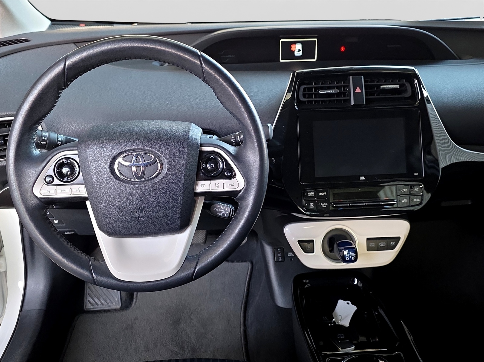 TOYOTA Prius 1.8 VVTi HSD Plug-In Premium-image-10