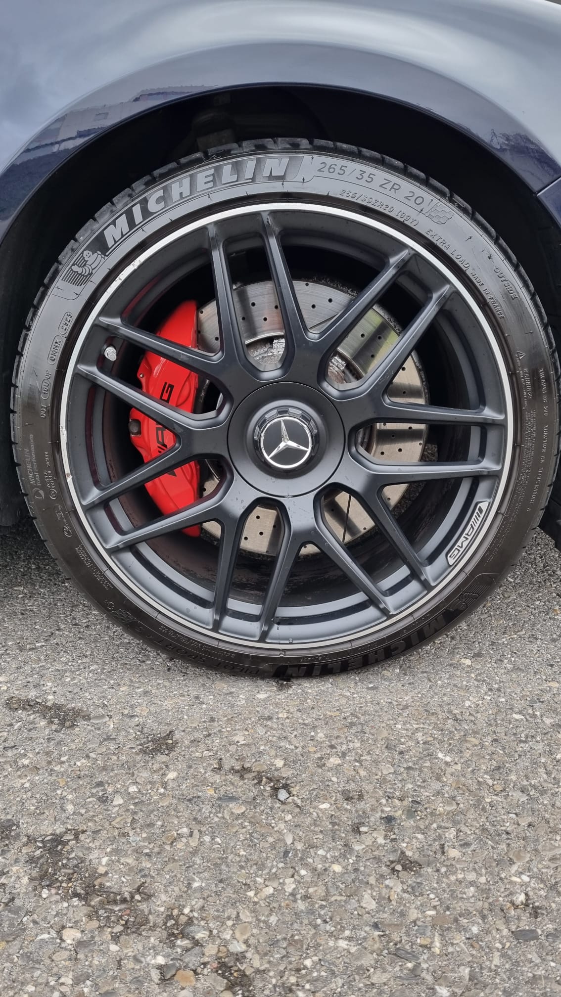 MERCEDES-BENZ E 63 AMG S 4 Matic 9G-Tronic-image-2