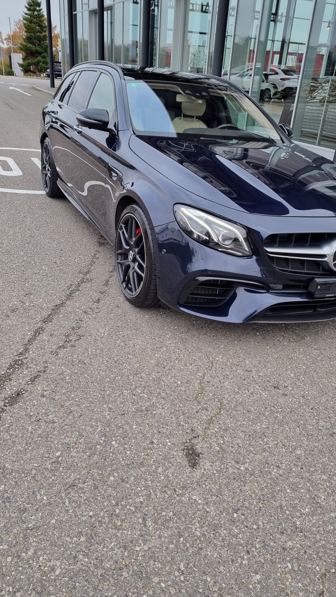 MERCEDES-BENZ E 63 AMG S 4 Matic 9G-Tronic-image-10