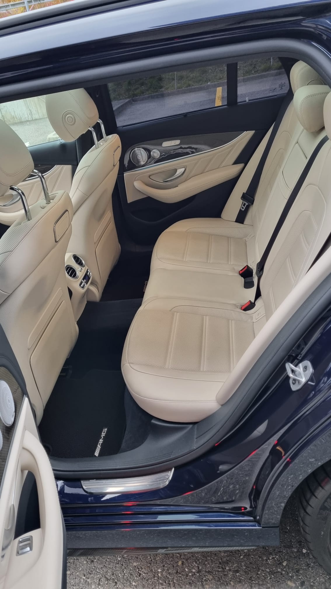 MERCEDES-BENZ E 63 AMG S 4 Matic 9G-Tronic-image-15