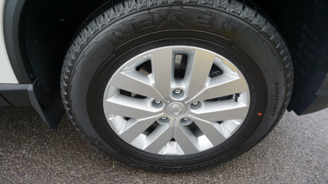 KGM-SsangYong GrandMusso 2.2Plat. 4WD A-image-14