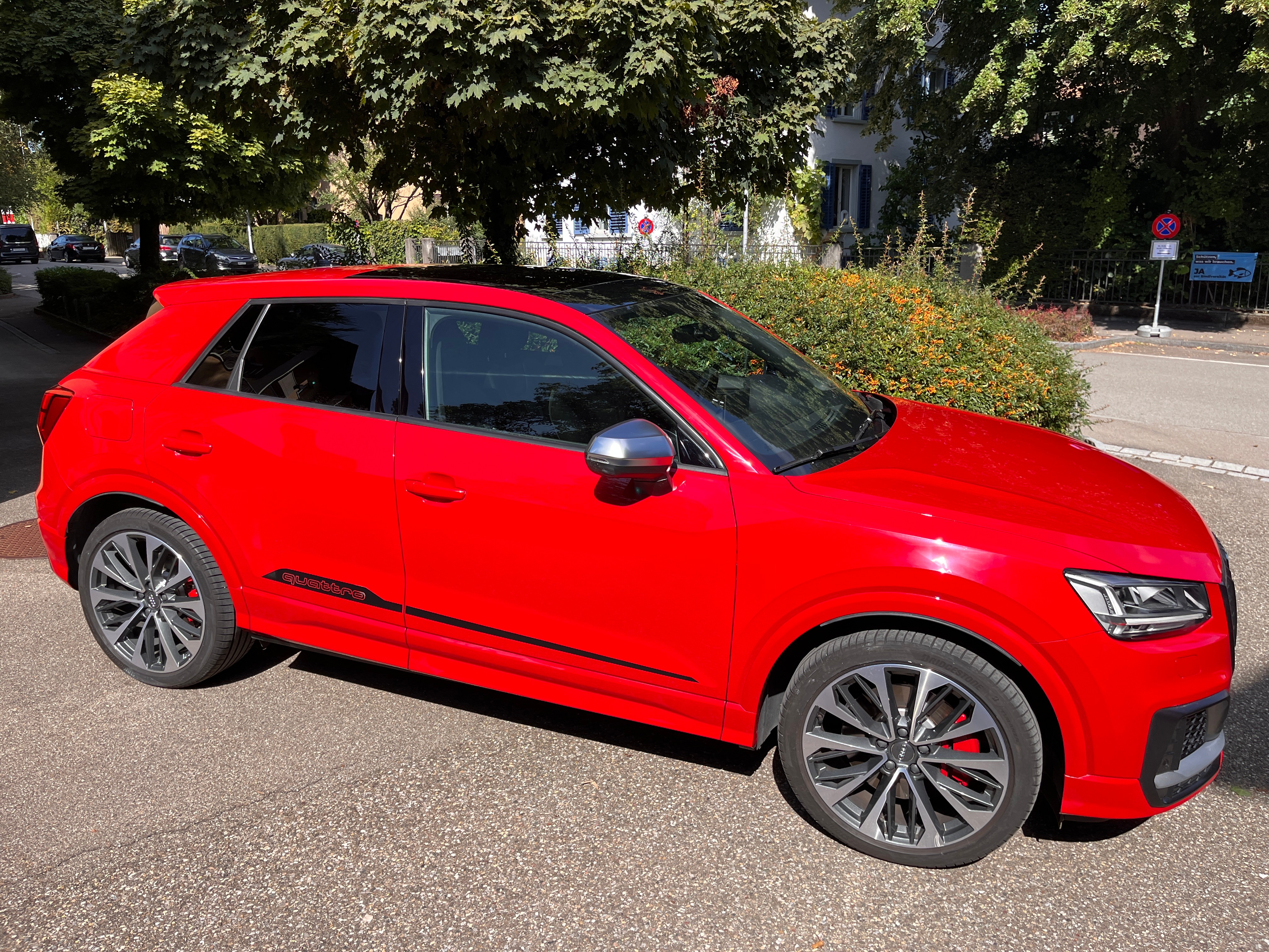 Car photo