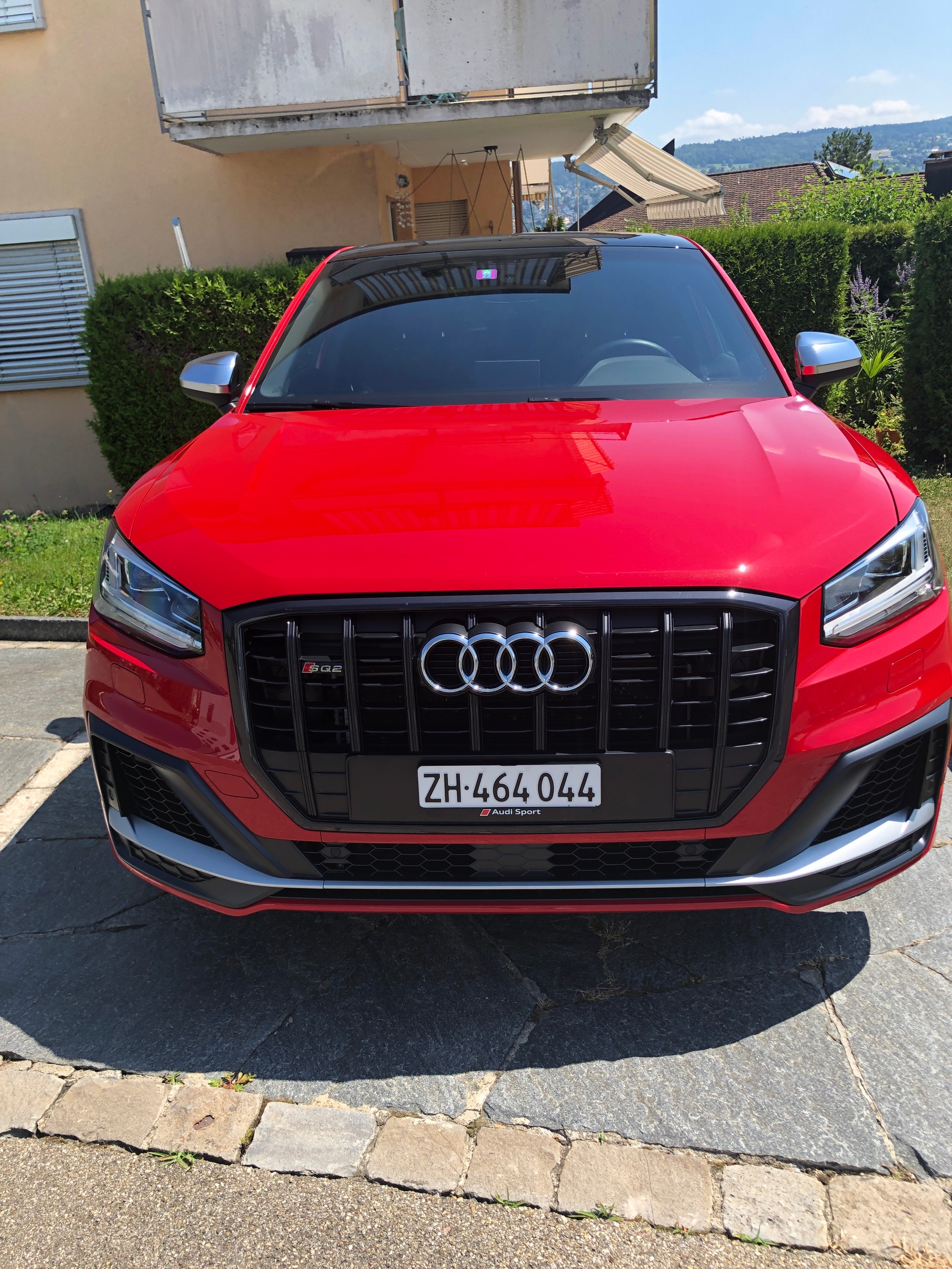 AUDI SQ2 TFSI quattro S-tronic-image-3