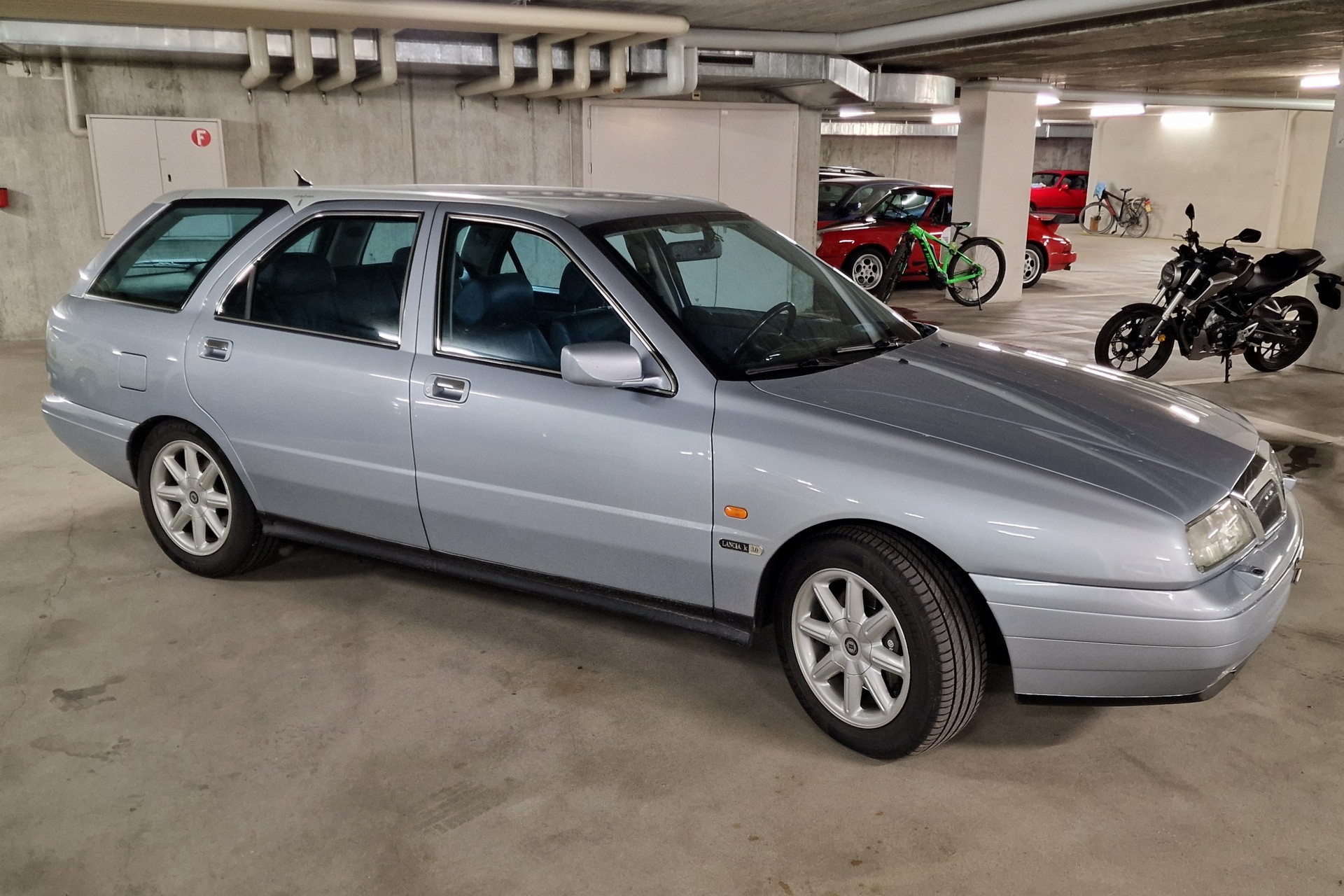 LANCIA KAPPA 3.0 V6 LS-image-1