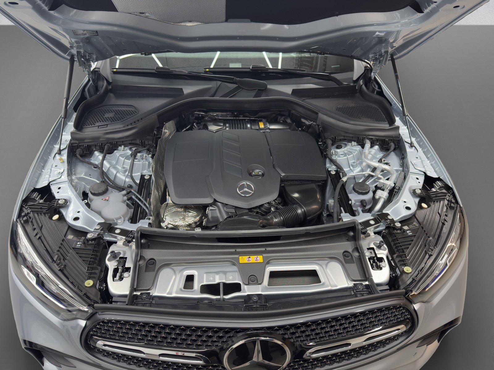 MERCEDES-BENZ GLC 220 d AMG Line 4Matic-image-8