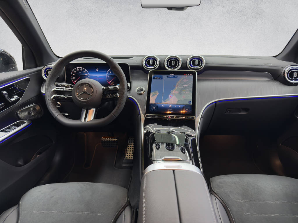 MERCEDES-BENZ GLC 220 d AMG Line 4Matic-image-14