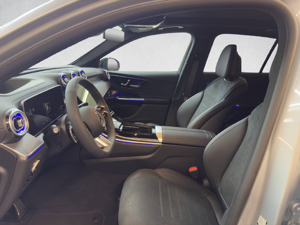 MERCEDES-BENZ GLC 220 d AMG Line 4Matic-image-10