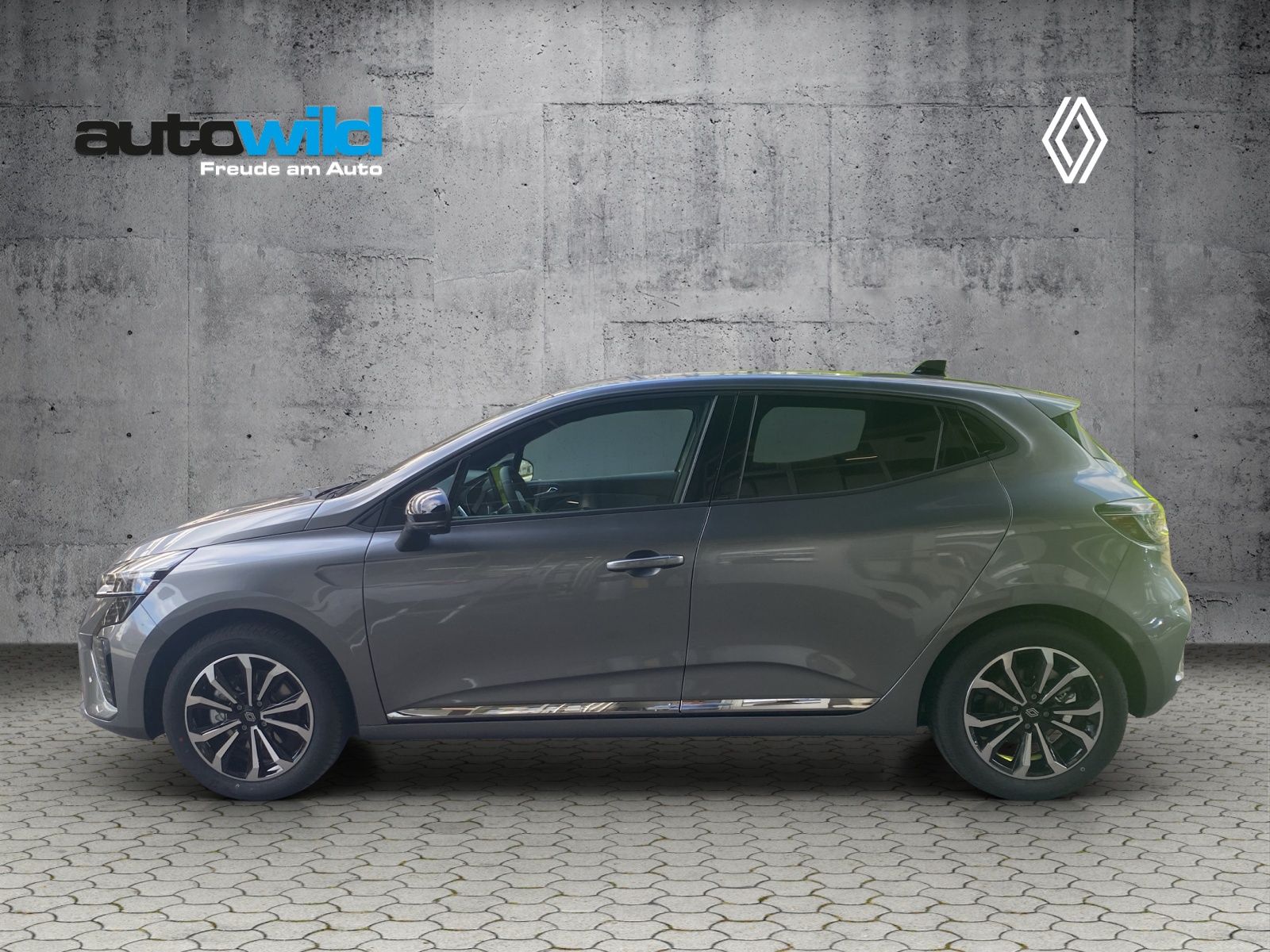 RENAULT Clio 1.6 E-Tech Techno-image-13