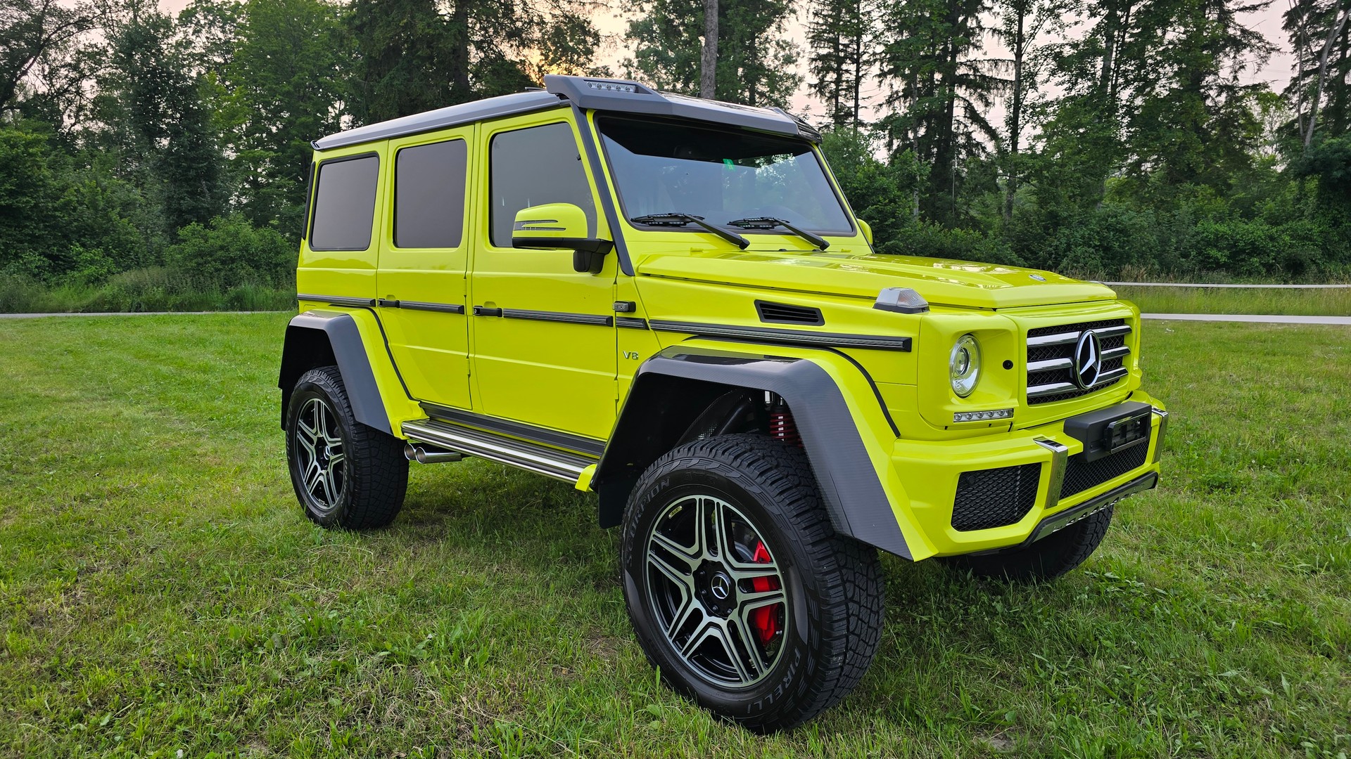 MERCEDES-BENZ G 500 4x4² 7G-Tronic Electricbeam glänzend-image-18