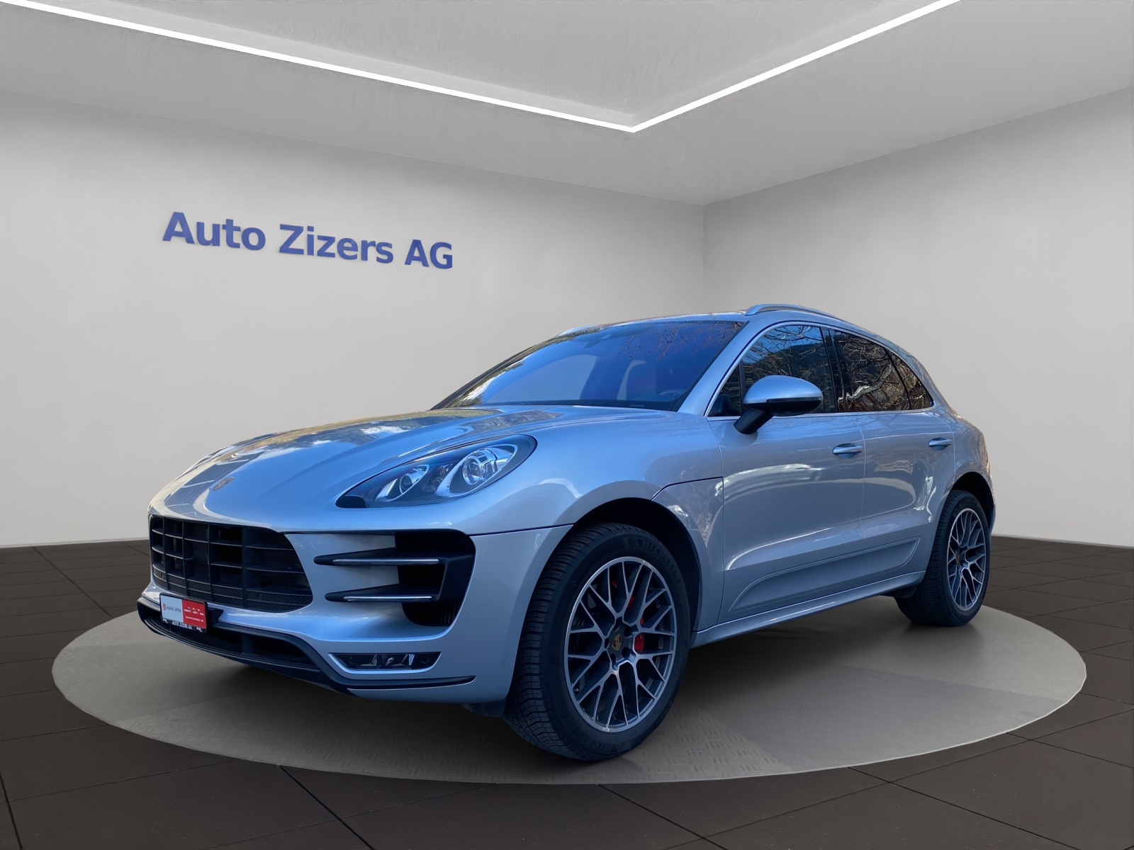 PORSCHE Macan Turbo PDK-image-0