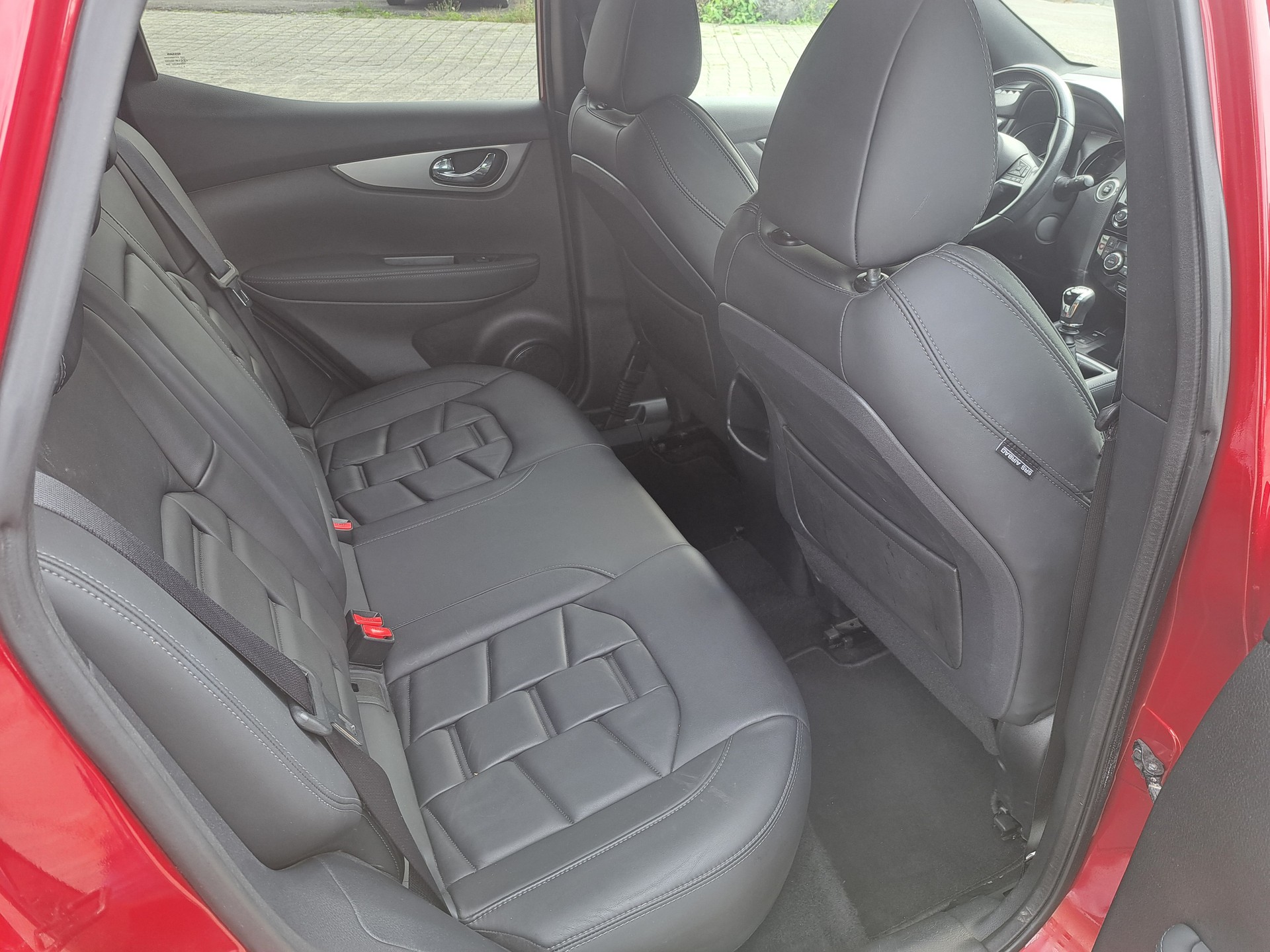 NISSAN Qashqai 1.3 DIG-T tekna+-image-5