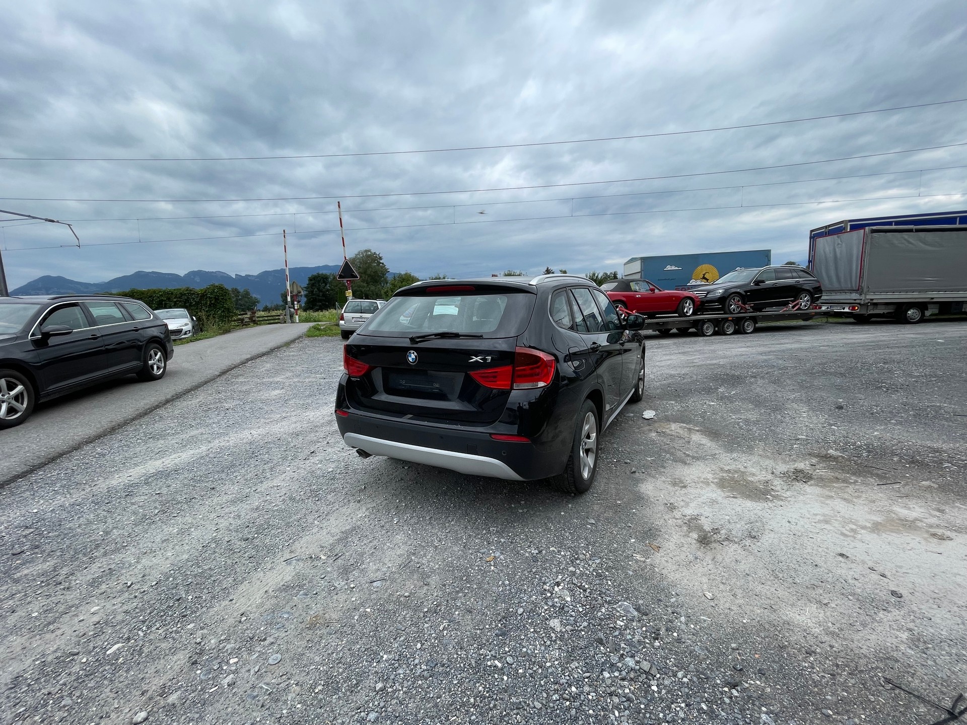 BMW X1 xDrive 18d-image-4