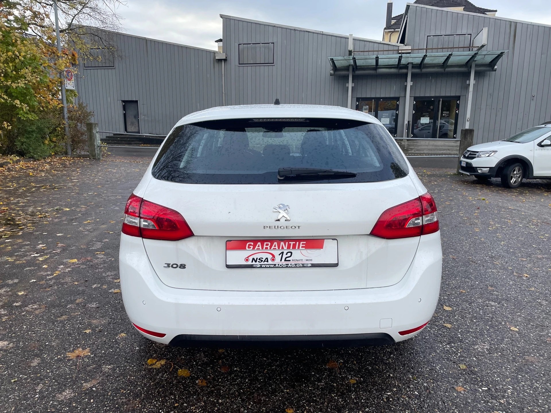 PEUGEOT 308 SW 1.5 BlueHDI Active * Gr. Navi * Klimaautomat * Tempomat * PDC H * Frisch Ab MFK-image-11