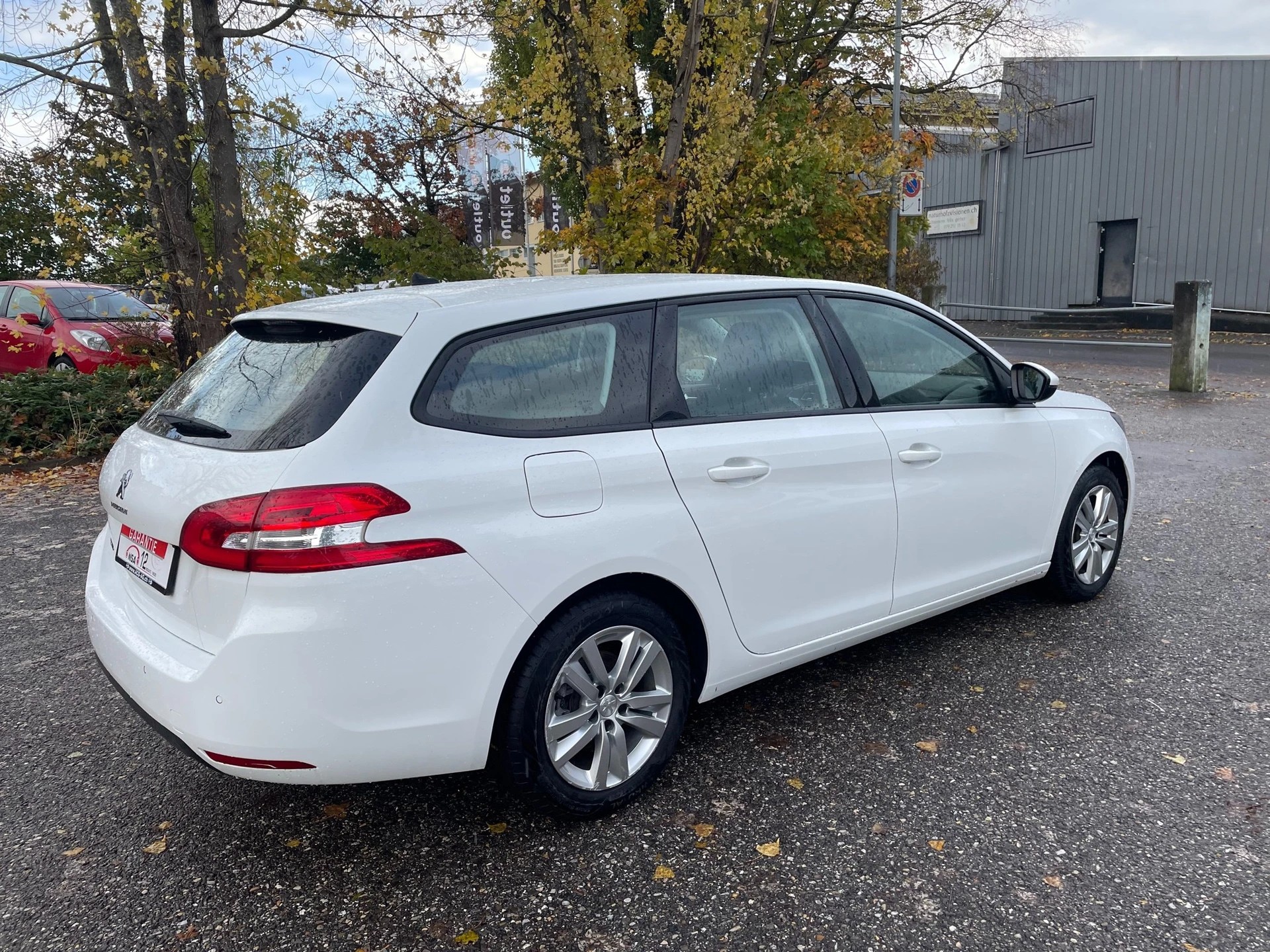 PEUGEOT 308 SW 1.5 BlueHDI Active * Gr. Navi * Klimaautomat * Tempomat * PDC H * Frisch Ab MFK-image-9
