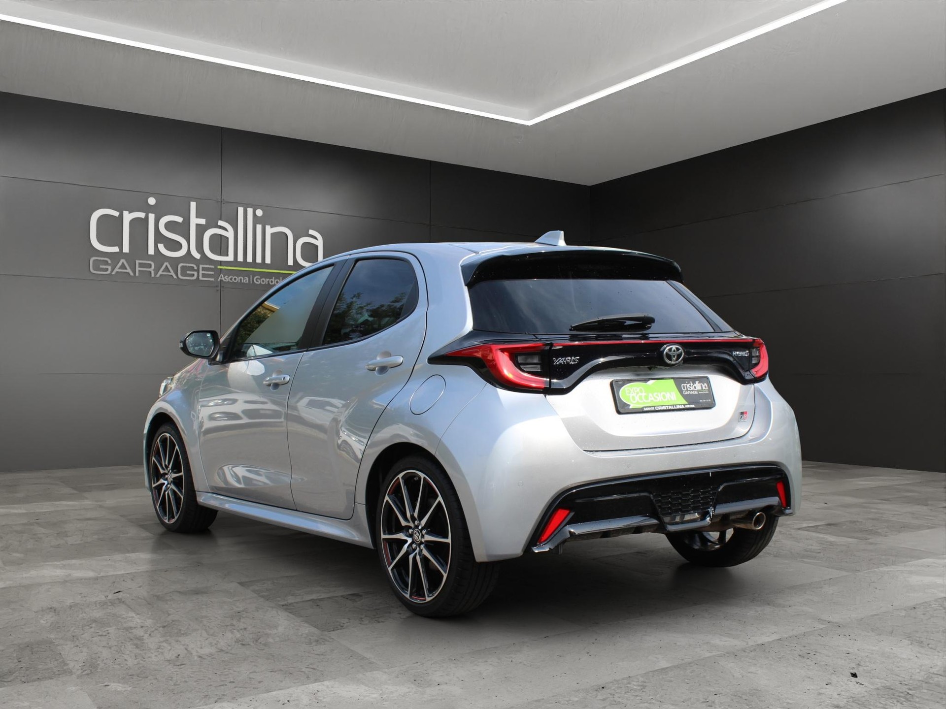 TOYOTA Yaris 1.5 VVT-i HSD GR Sport-image-2