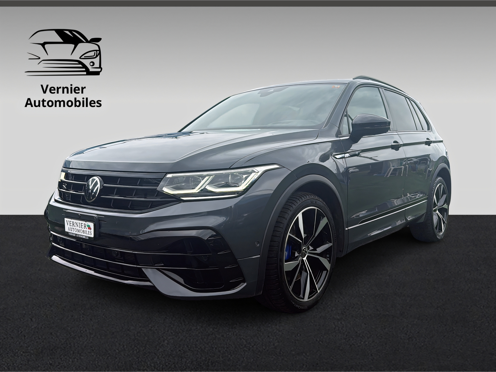 VW Tiguan 2.0TSI R 4Motion DSG-image-2