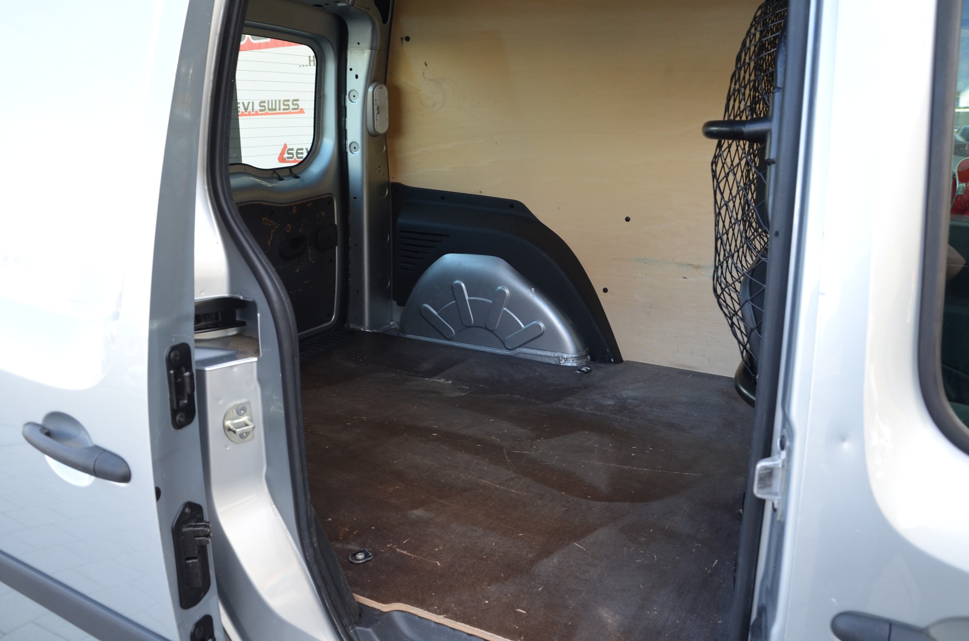 RENAULT Kangoo Medium dCi 80*Frisch ab MFK,1 Jahr oder 20'000km Garantie*-image-13