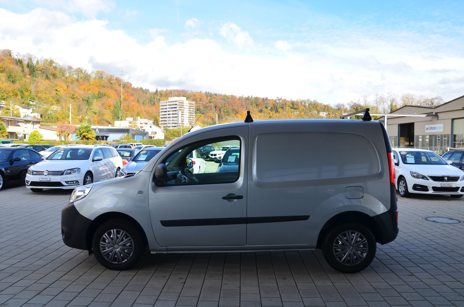 RENAULT Kangoo Medium dCi 80*Frisch ab MFK,1 Jahr oder 20'000km Garantie*-image-7