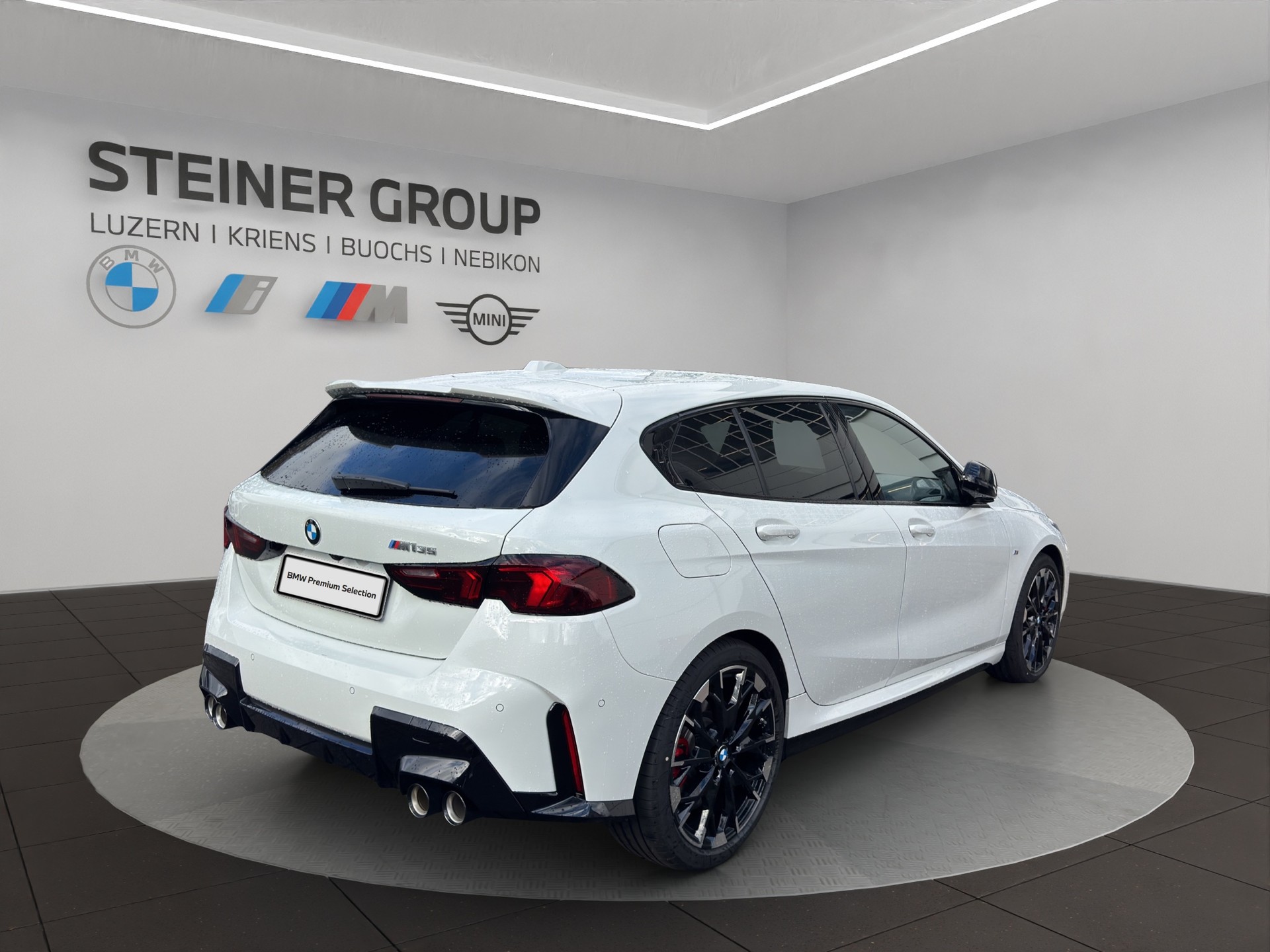 BMW M135 xDrive M Sport Pro-image-4
